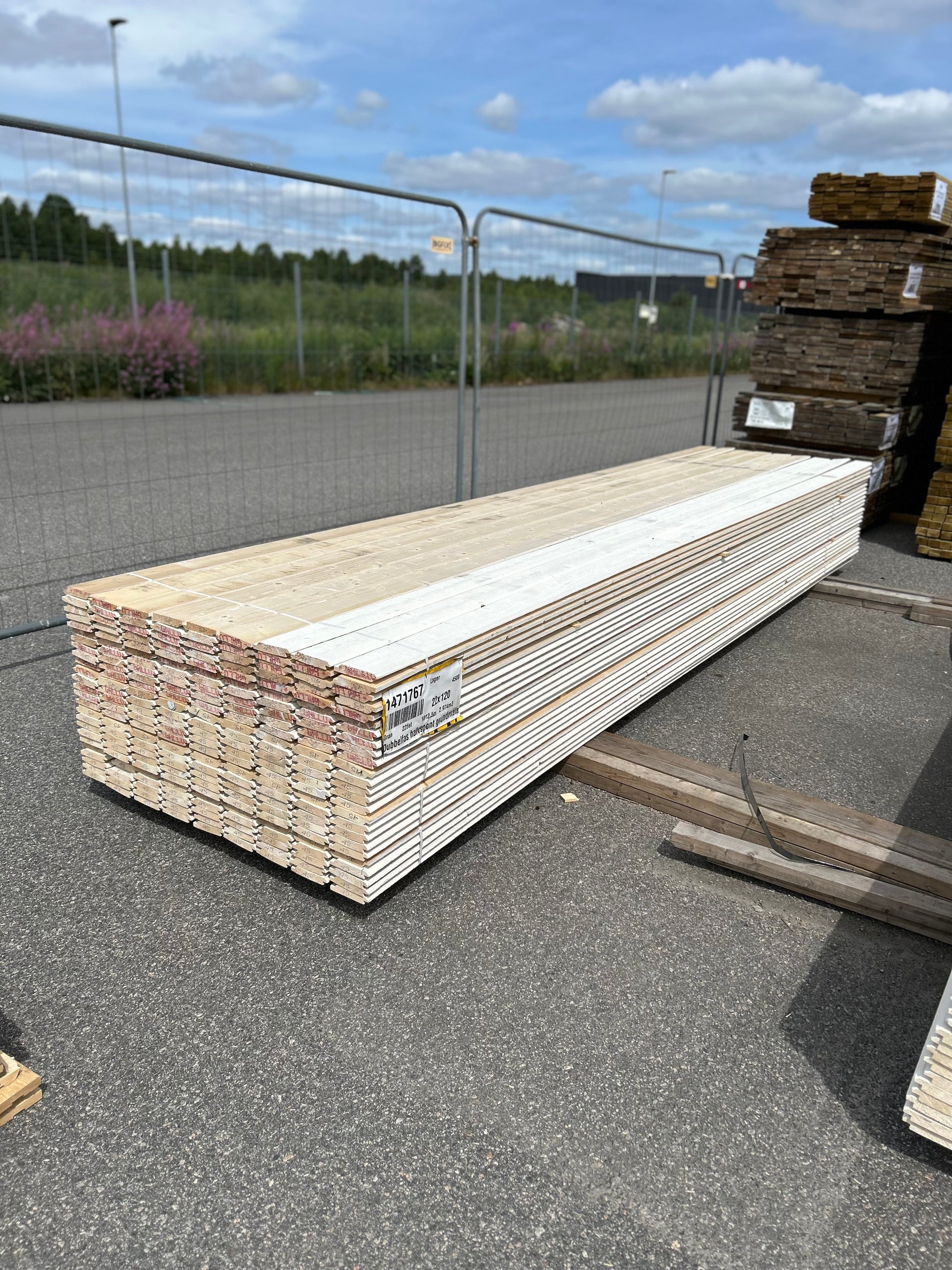 Paket Dubbelfas Halvspont 22x120mm 4.50m 225st Grundmålad
