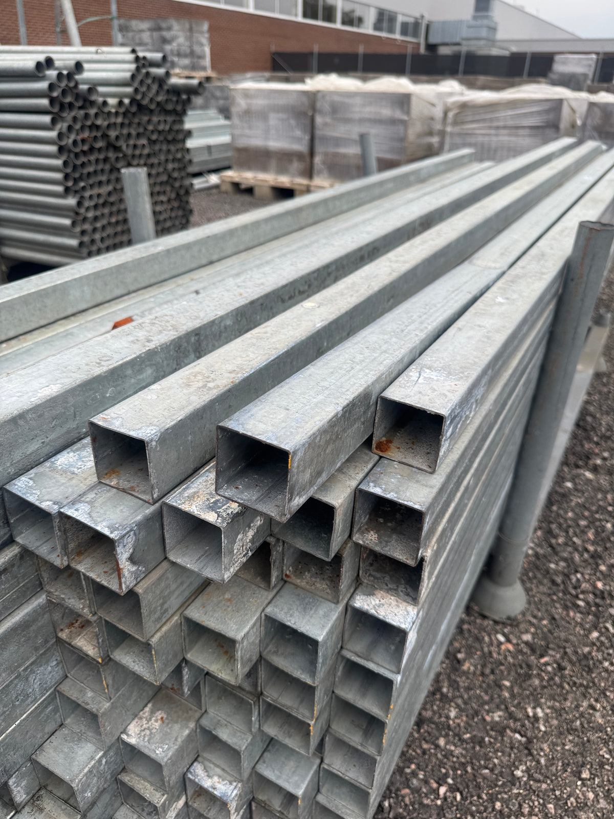 Pall Galvade Fyrkantsrör 50x50mm – 2,76m – 96st