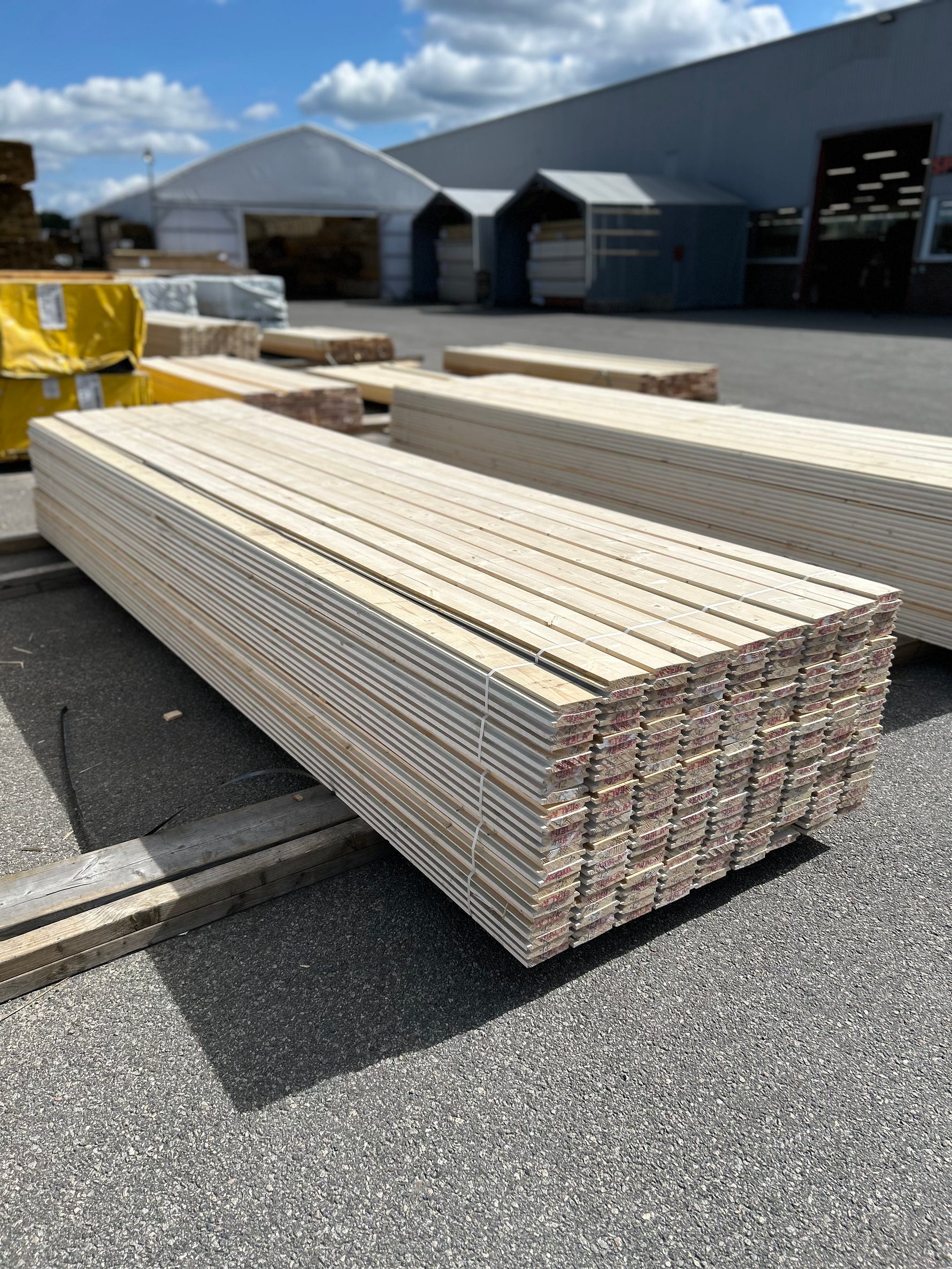 Paket Dubbelfas Halvspont 22x120mm 4,20m 224st Grundmålad