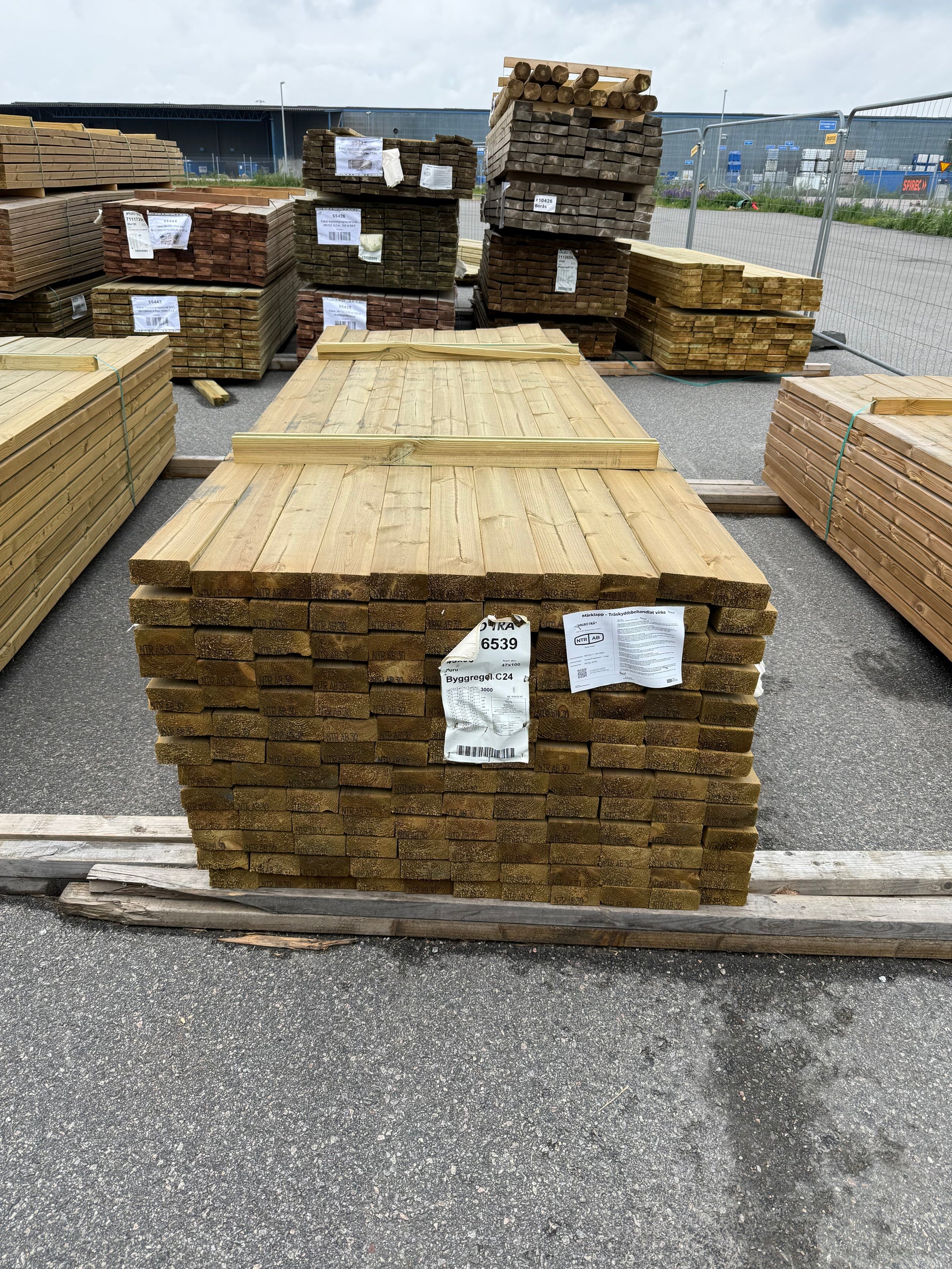 Paket Tryckimpregnerade Reglar 45x95mm 3.0m 143st