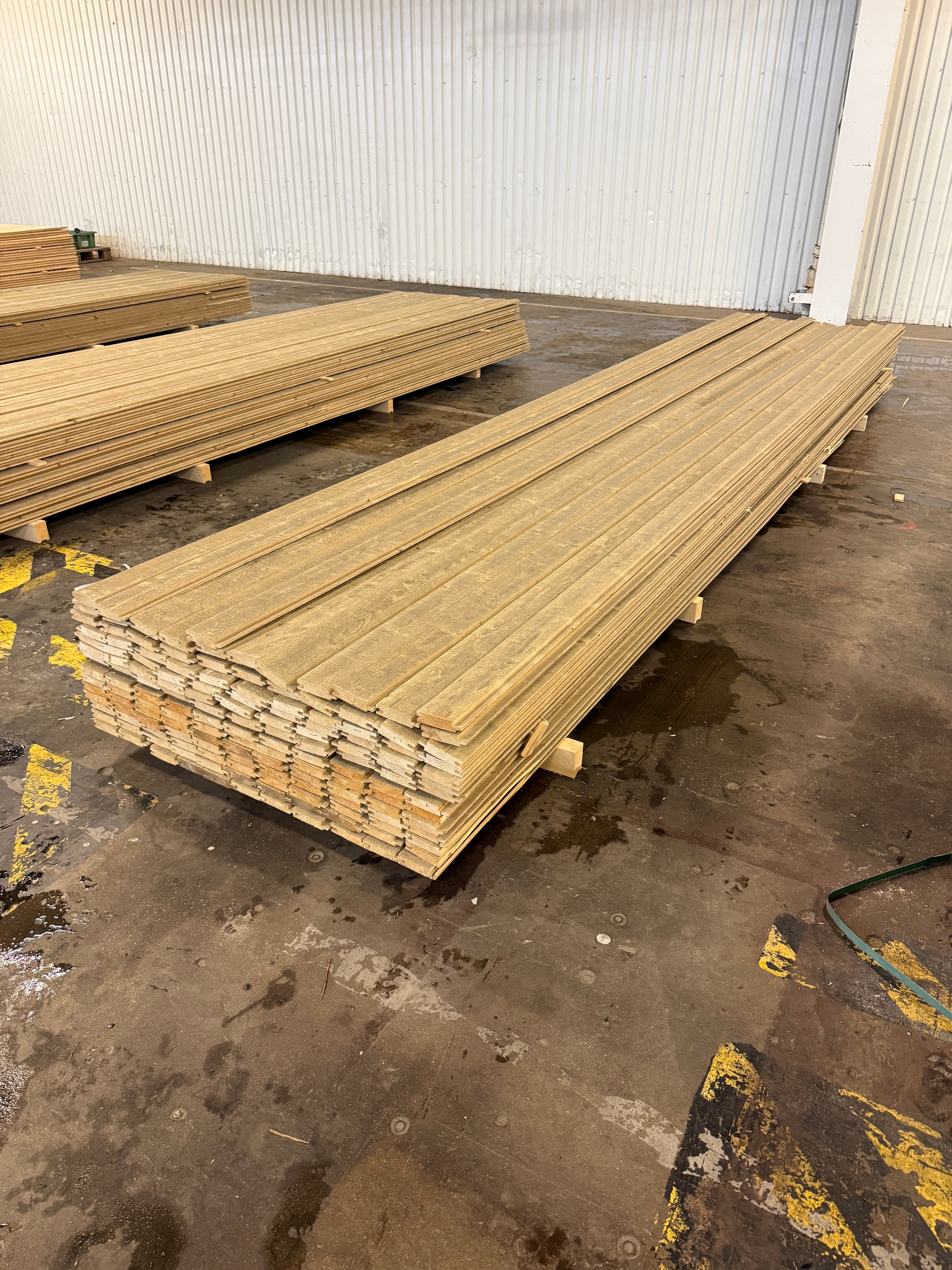 Paket Spårpanel Lasyr 22×95 mm 4,80 m – 143 st