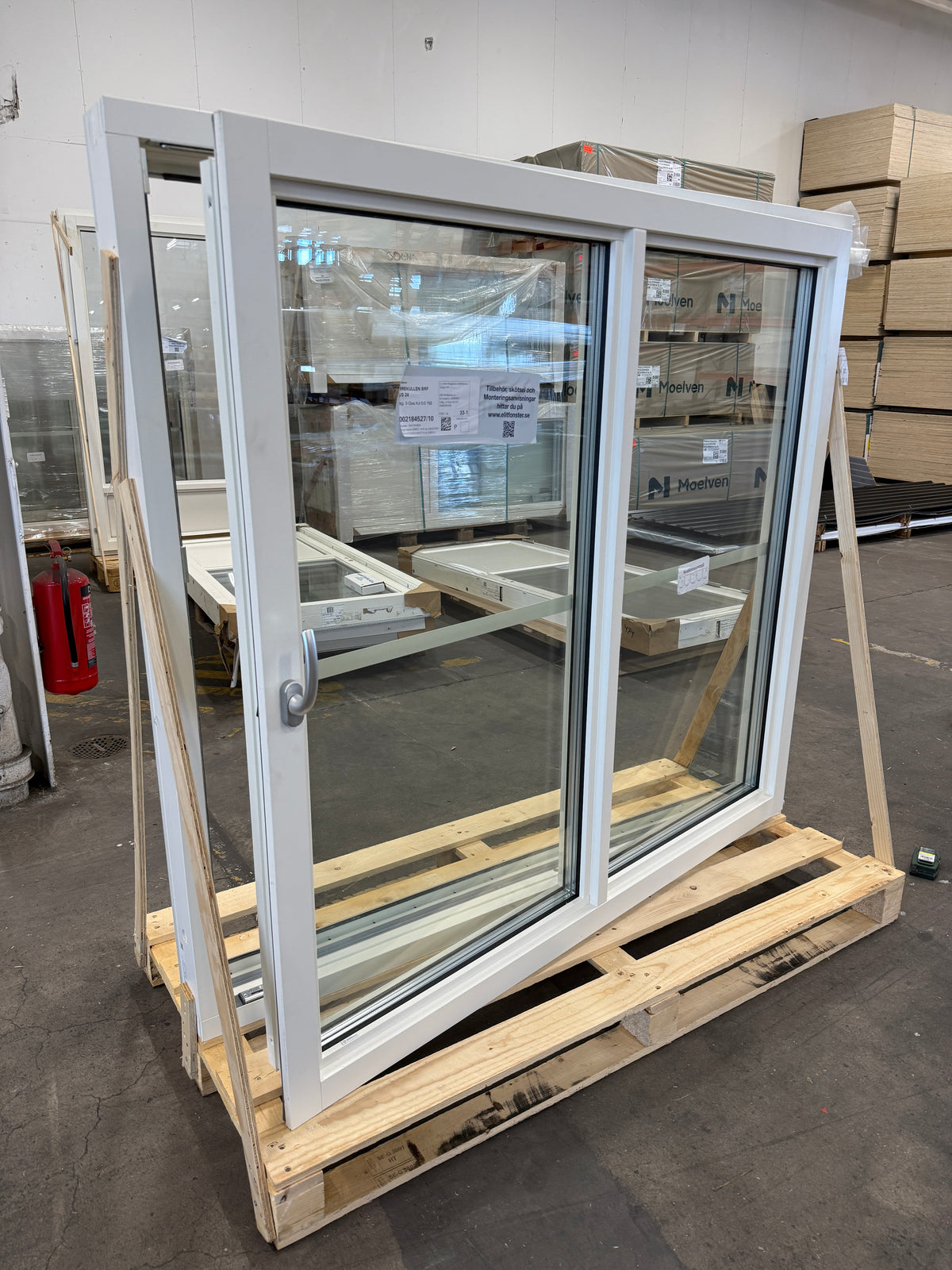 Fönster 158x148 cm – 3-glas, vitt inåtgående