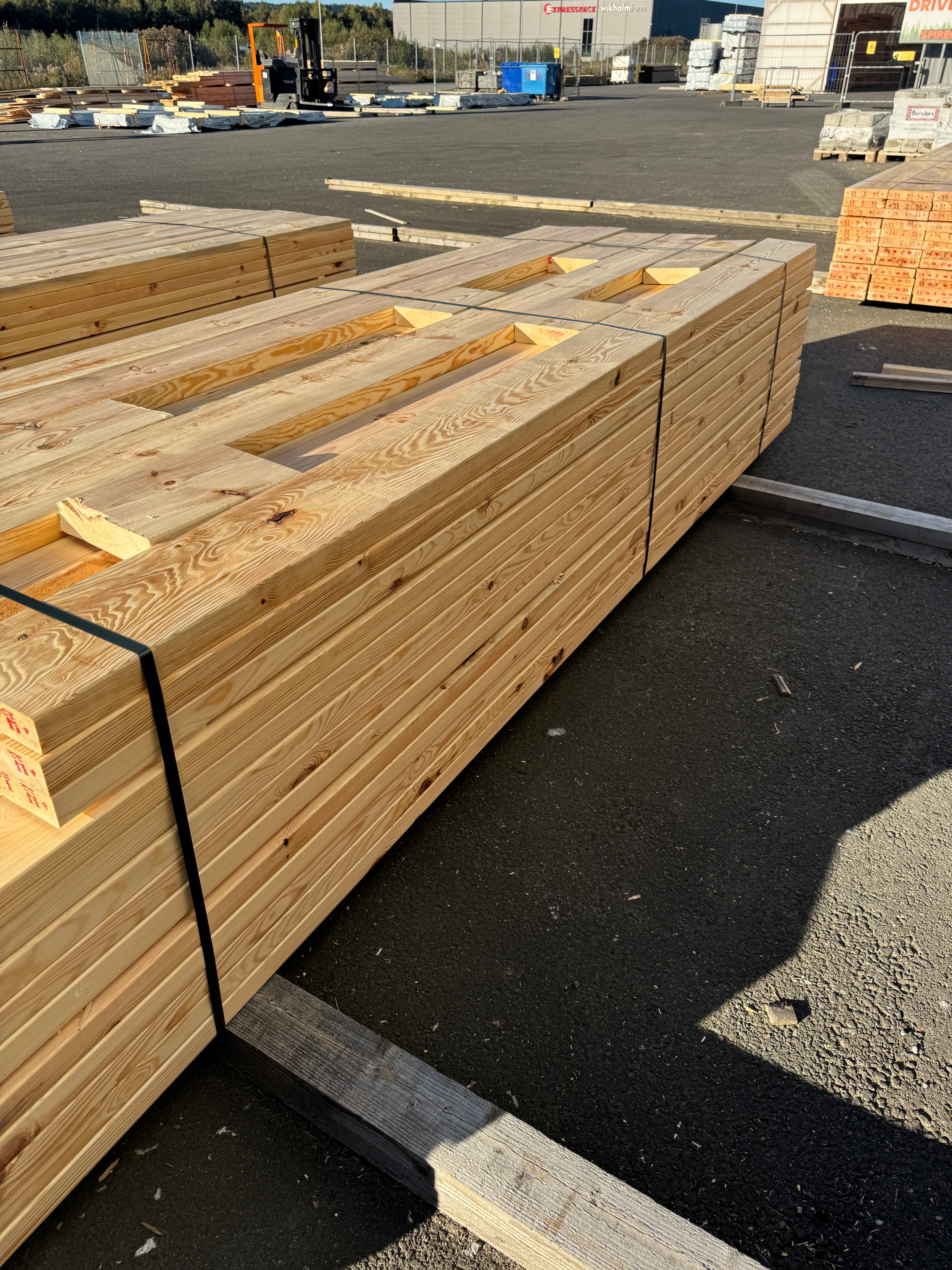 Paket Reglar 45x170 – 76 st (3,0–3,6 m, furu)