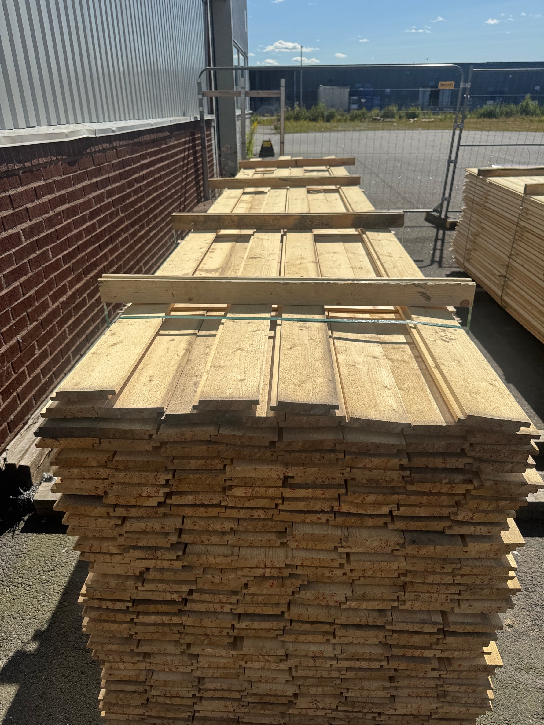Paket Ytterpanel 22x120mm 4,80m 260st Obehandlad