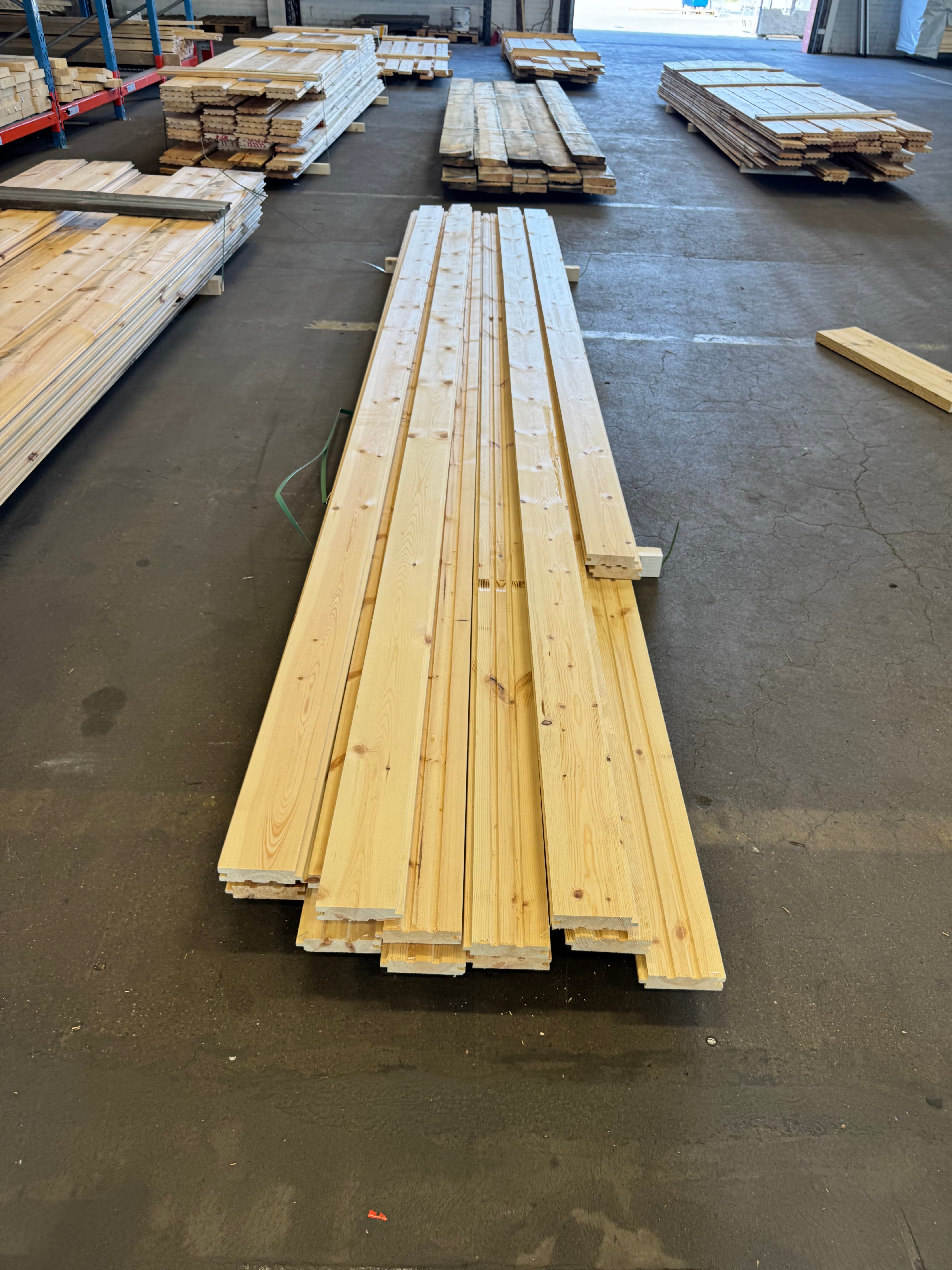 Paket Golv 30x120 – UTSORTERAT Paket – 16st (obehandlad furu)