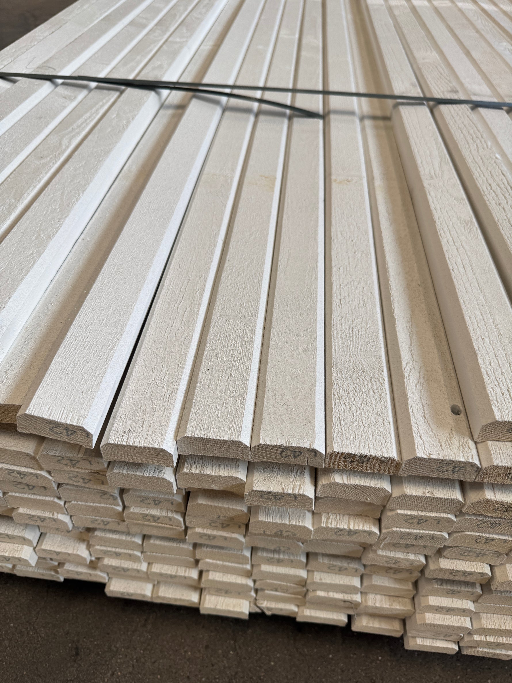 Paket Fasadläkt 22x45mm 4,20m – 260 st Vit