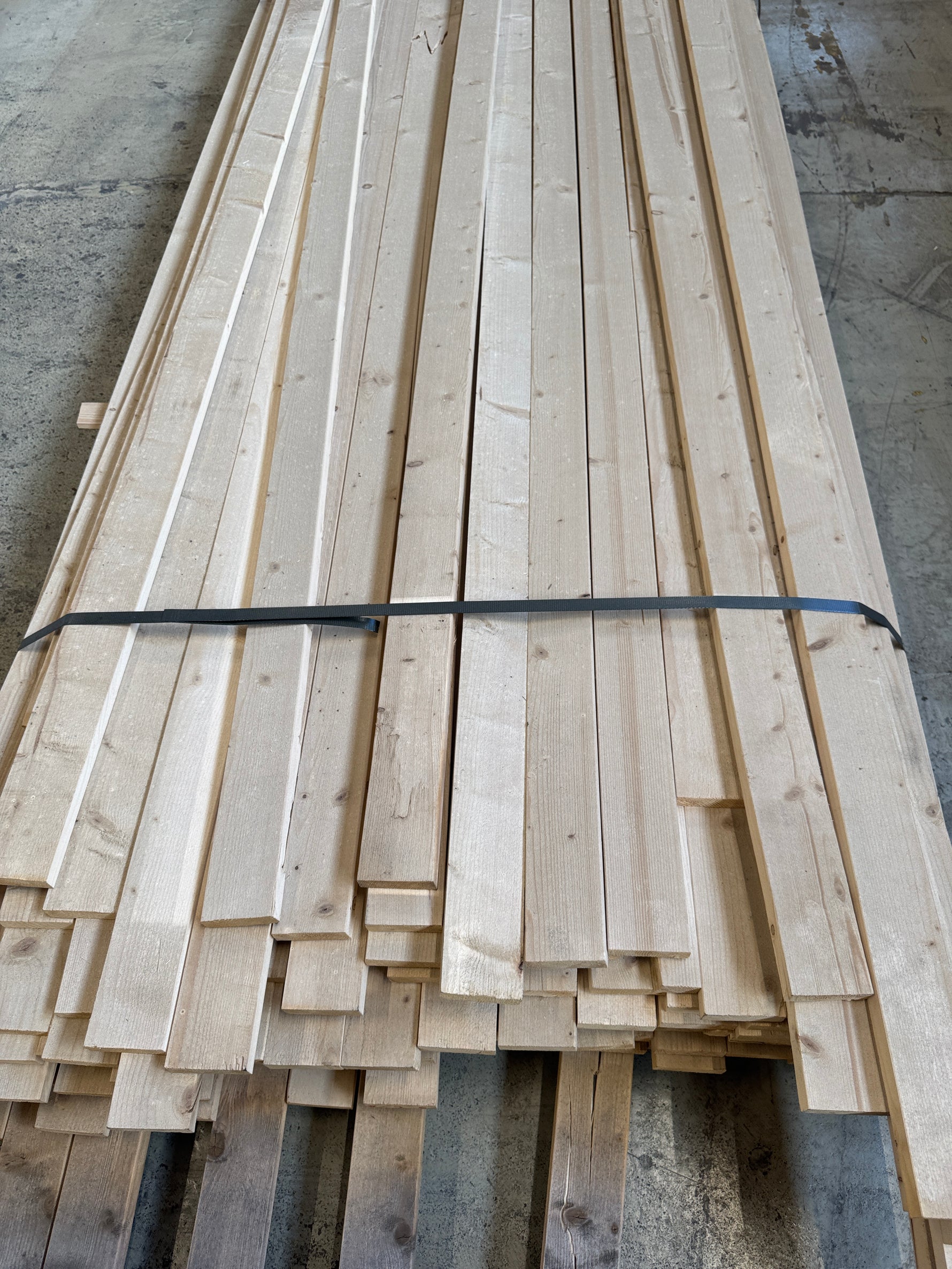 Paket Finsågad Panel 22x70mm – ca 130 st B-sortering