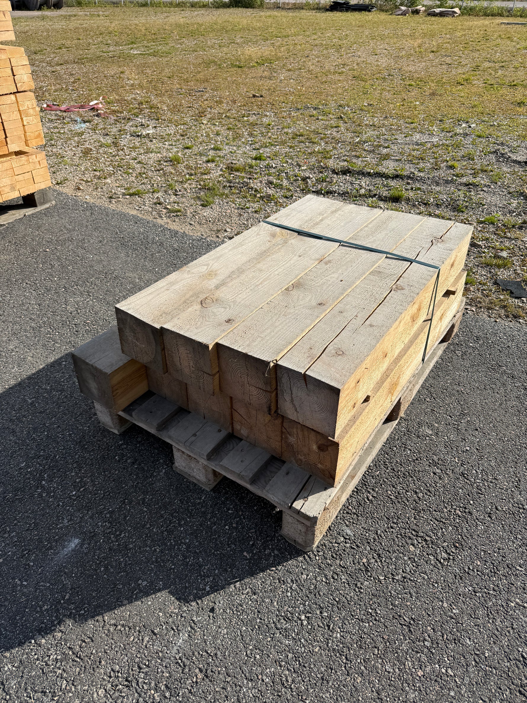 Parti Stolpar 150x150mm 100cm 9st