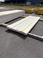 Paket Finsågade Brädor 22x95mm, 39st 3.0m Grundmålad