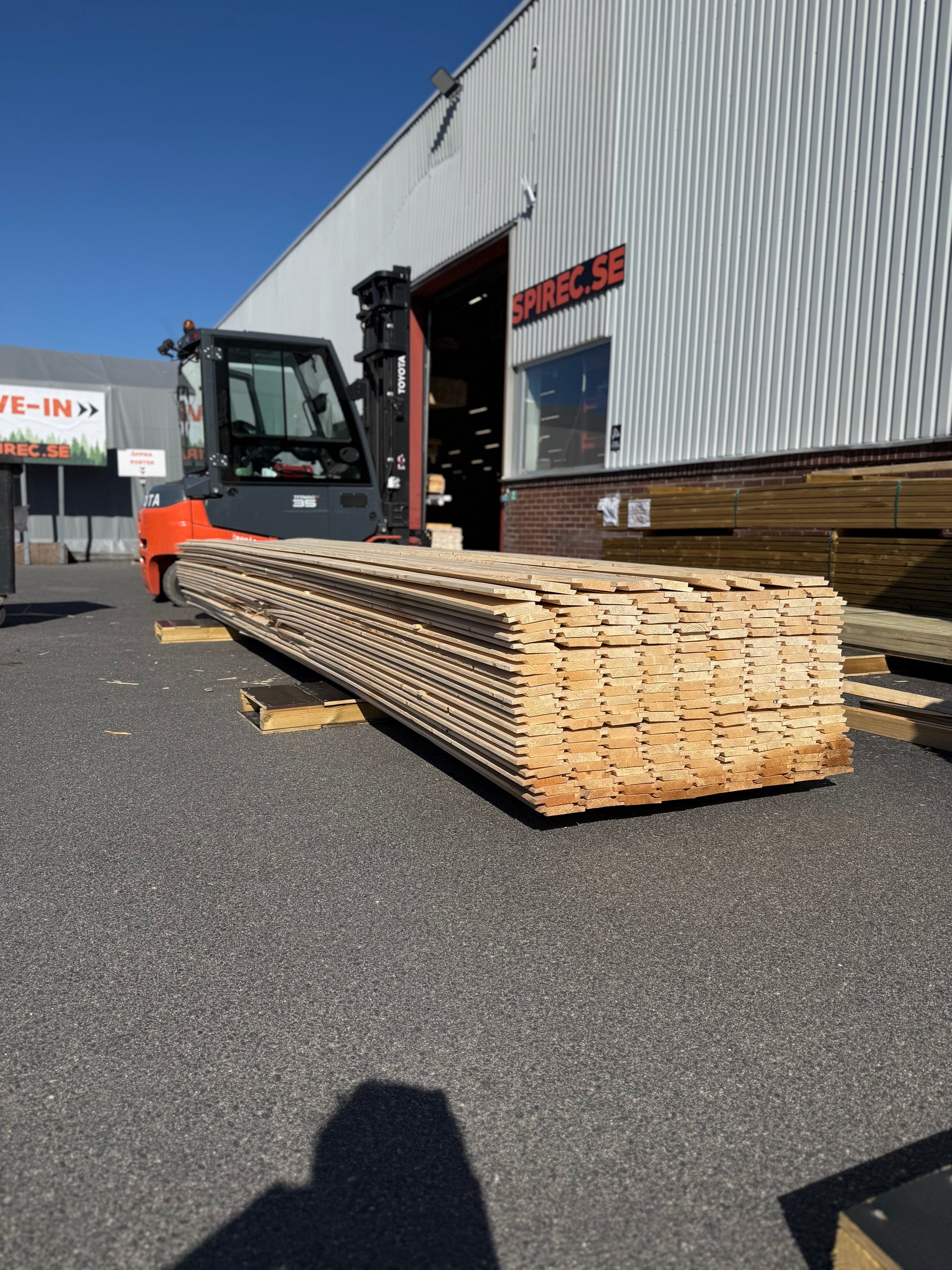 Paket Ytterpanel 22x120mm 197st 5.10m Obehandlad