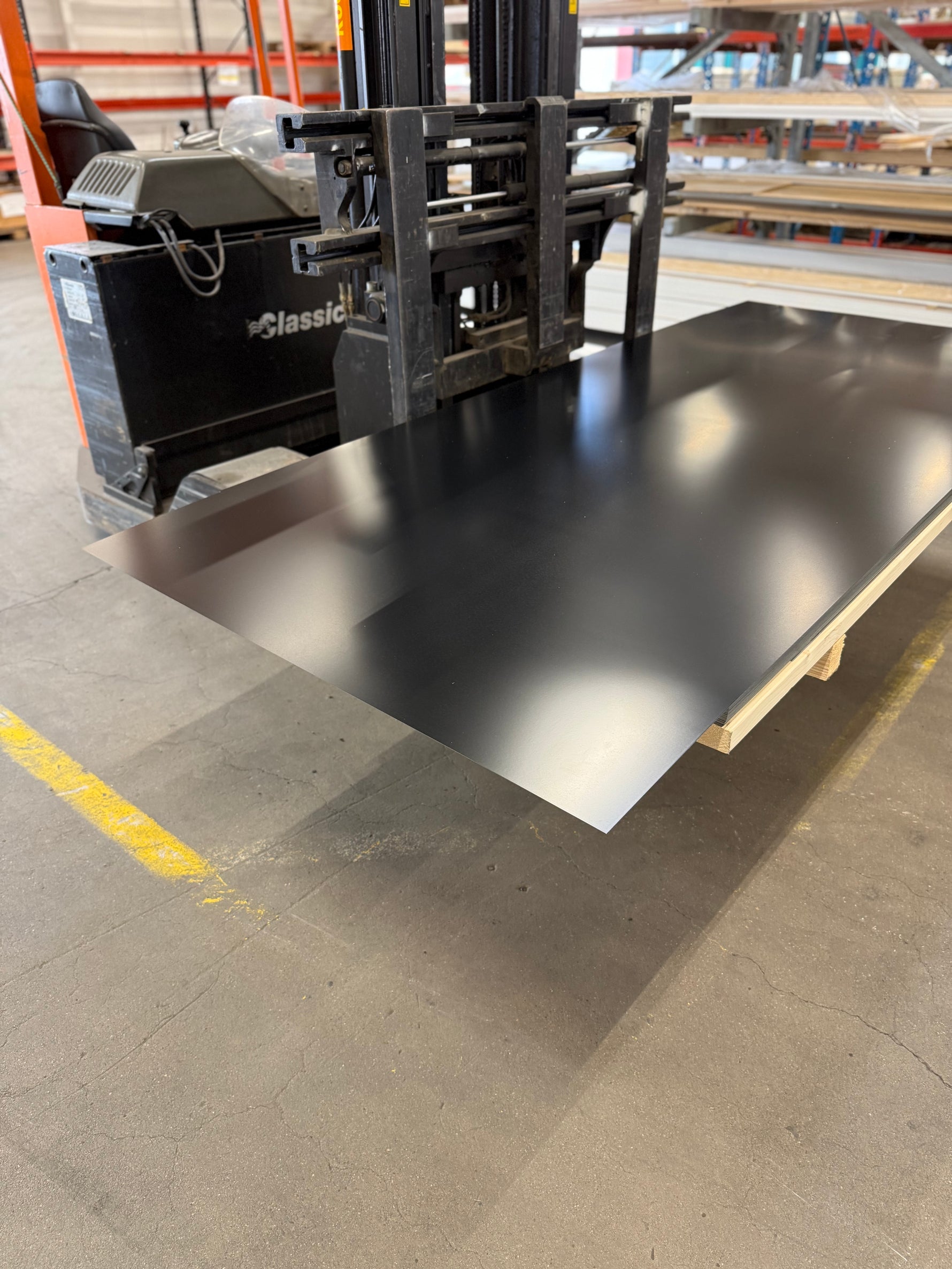 Slätplåt 1230x2500mm- Svart 0,5mm - Spirec