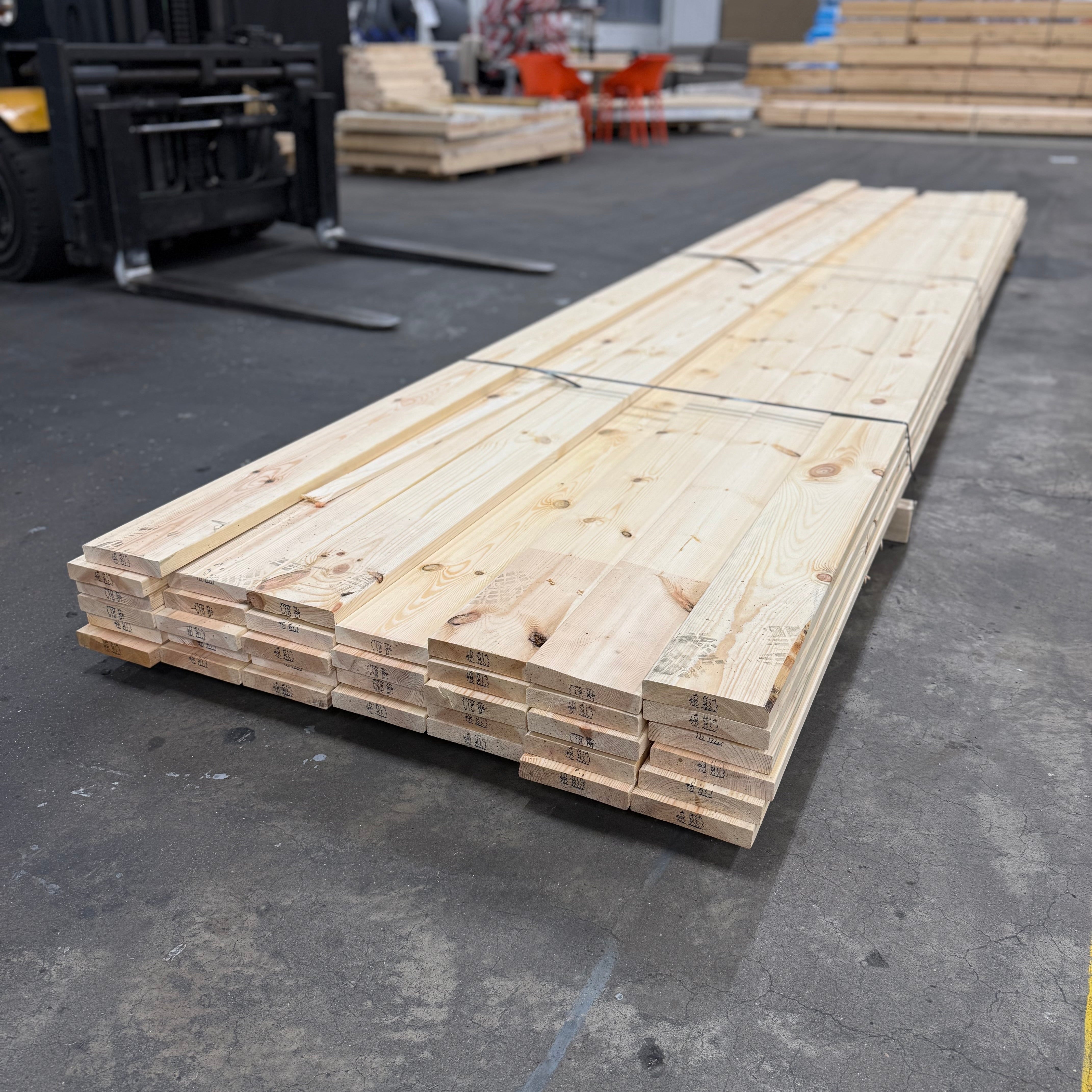 Paket Hyvlade Brädor 27x145mm 5.10m-36st (Furu) B- sortering