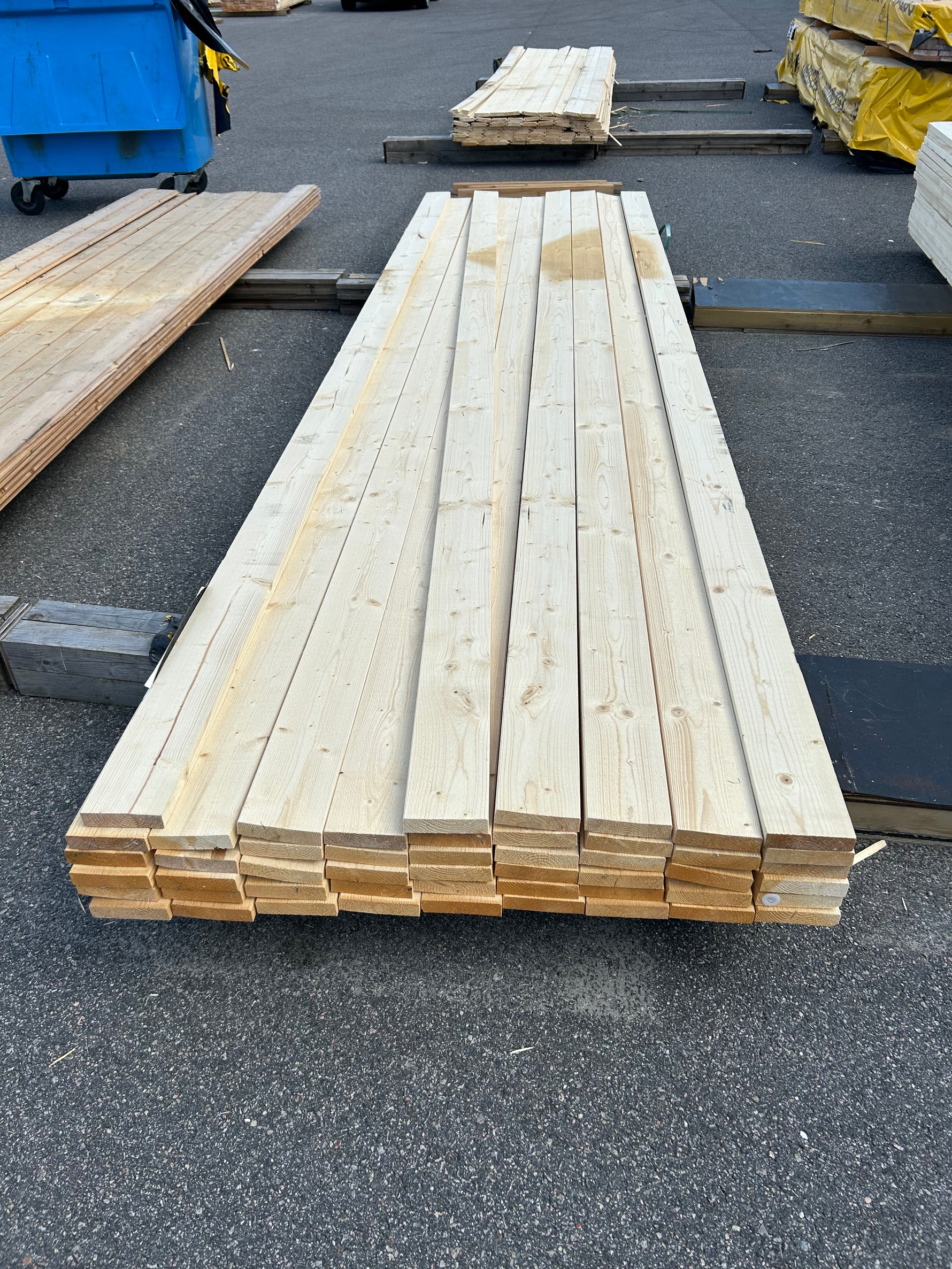 Paket Finsågade Brädor 28x120mm 4,20m 50st Obehandlade
