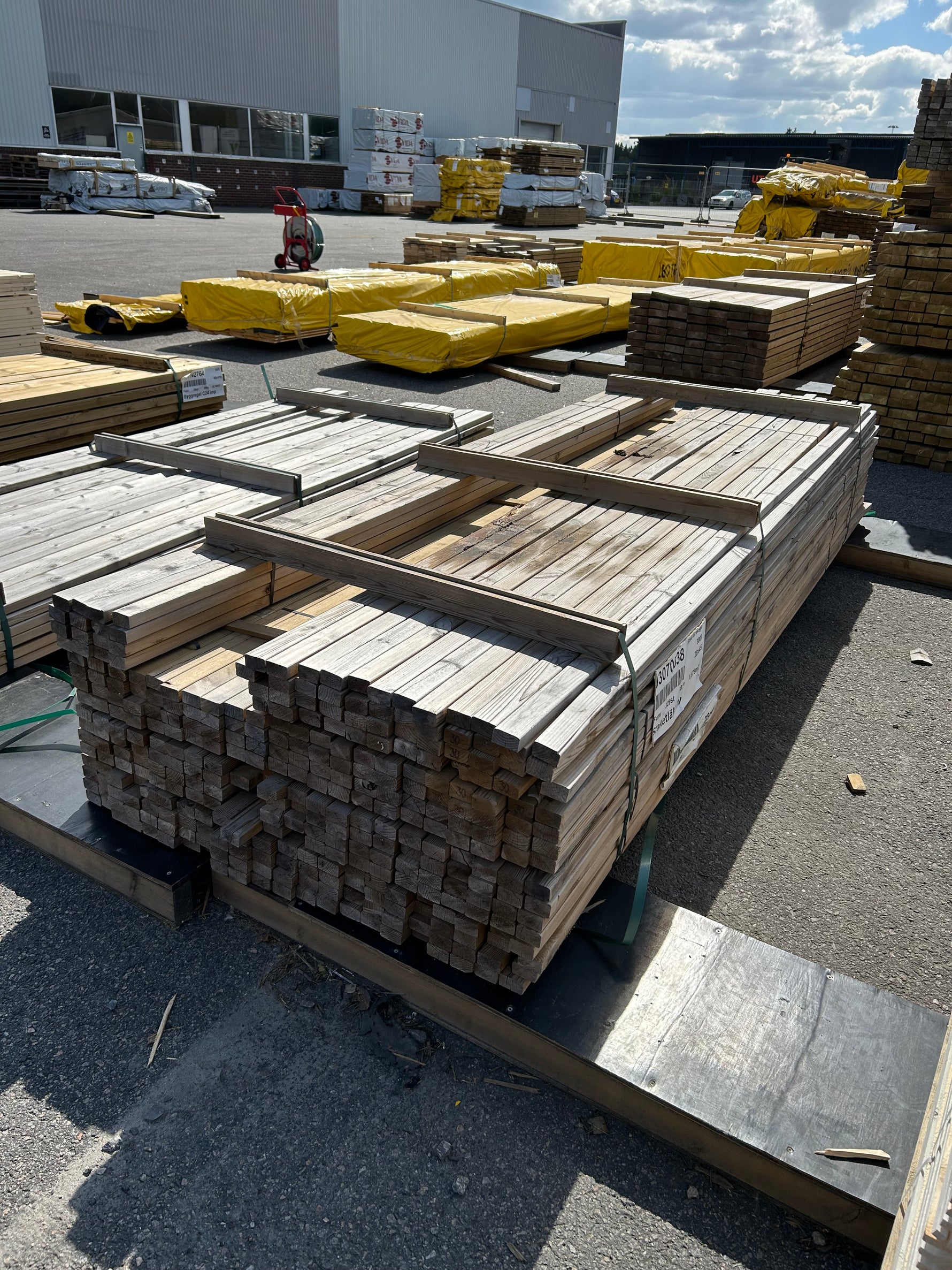 Paket Tryckimpregnerad Staketläkt 28×45 mm – 328 st