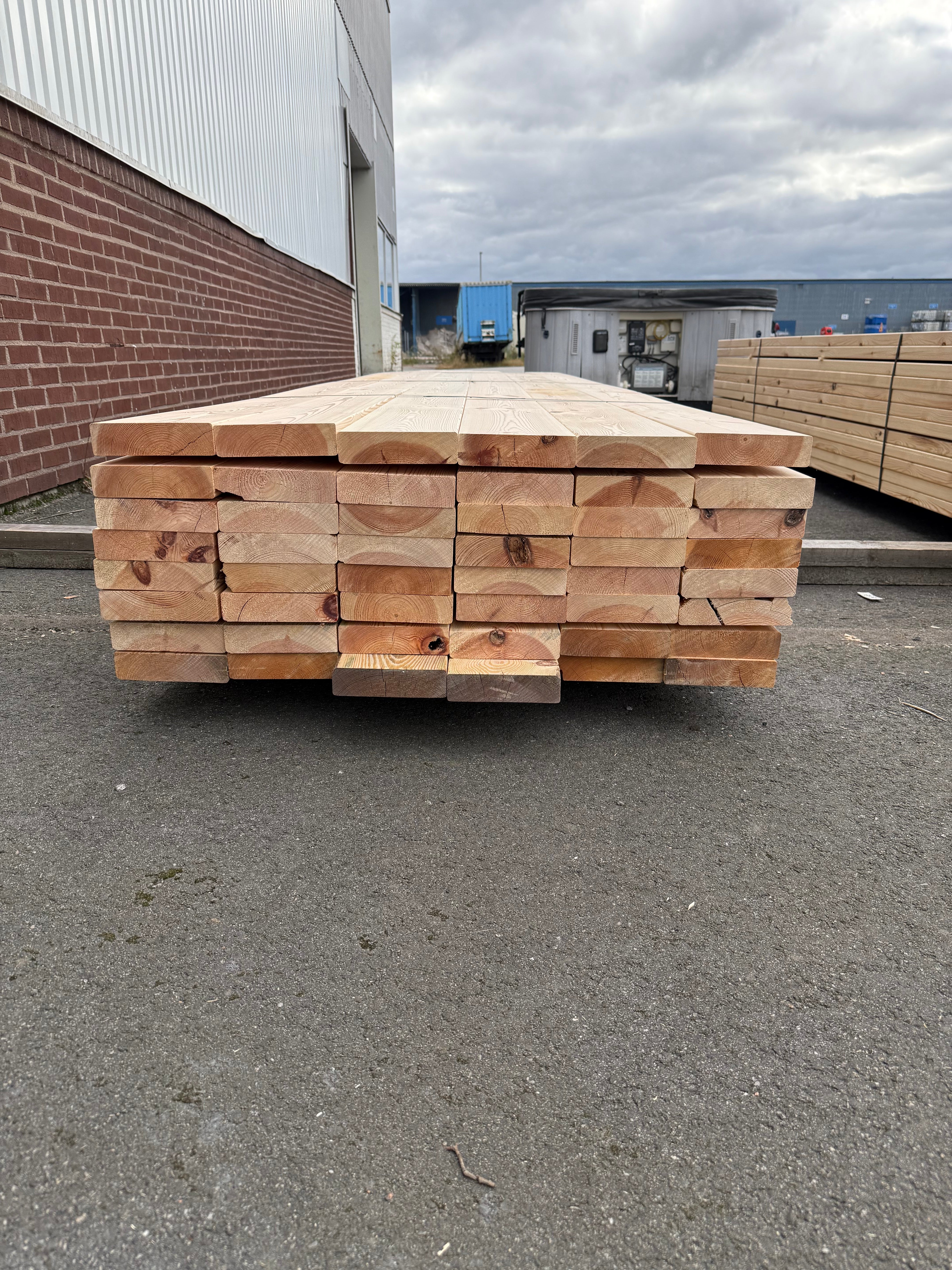 Paket Reglar 45x170mm – 48 st (4,80 m, furu)