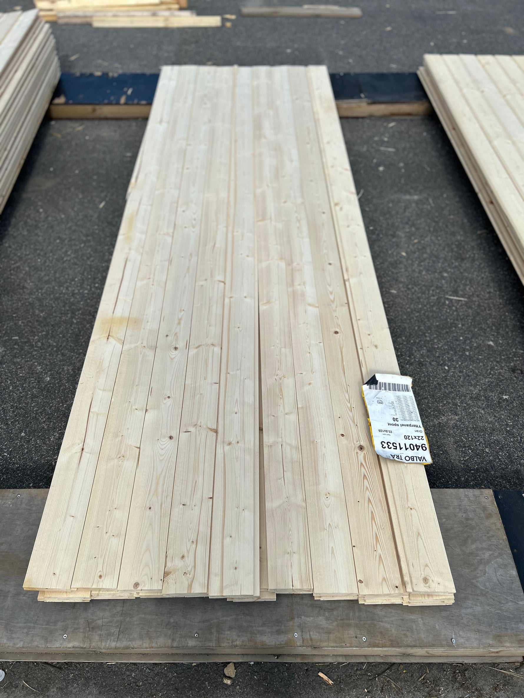 Paket Ytterpanel 22×120mm 3,00 m 27 st Obehandlad Gran
