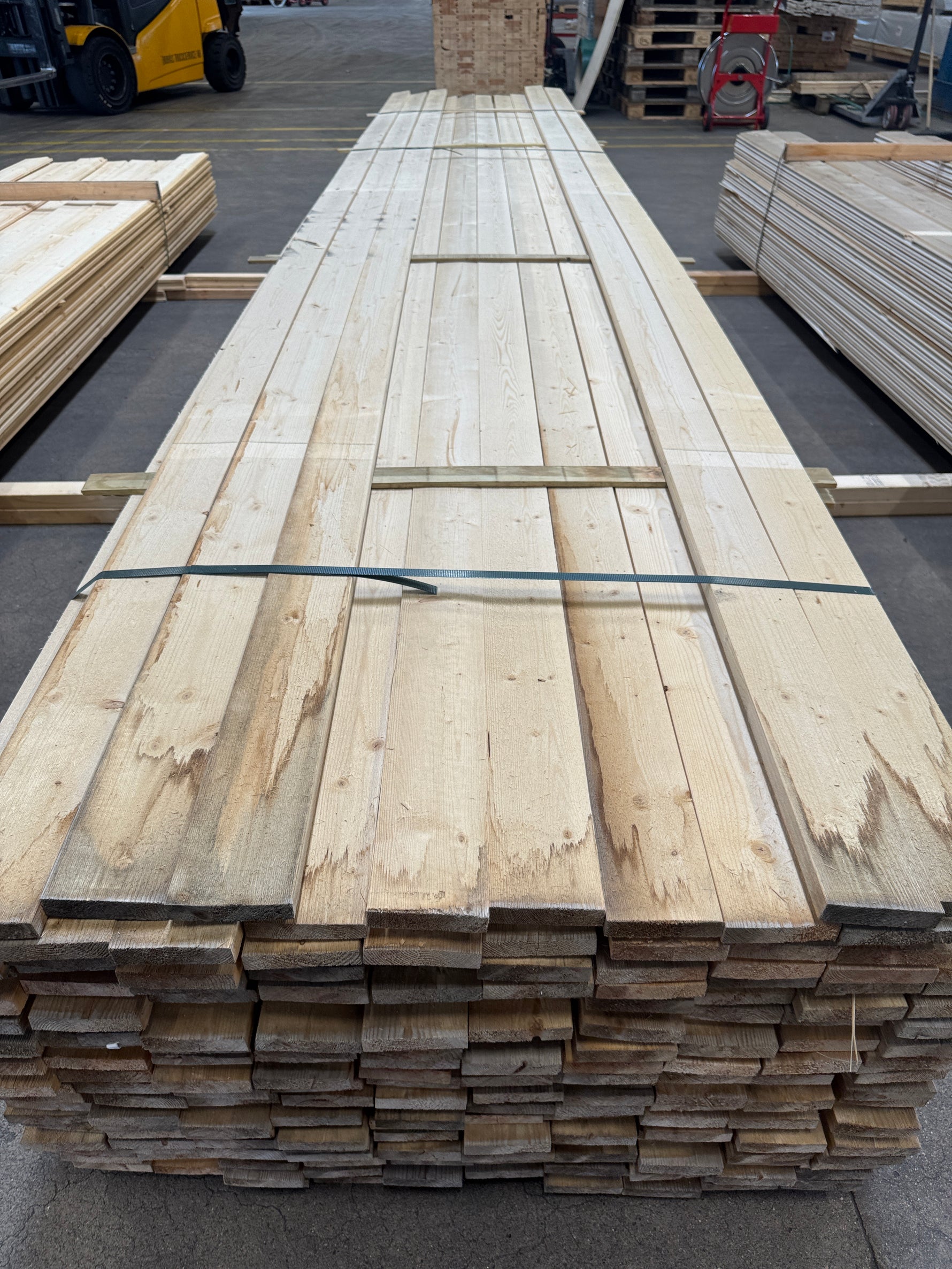 Paket Finsågade Brädor 22x95mm 5,40m – 195 st Väderbitna