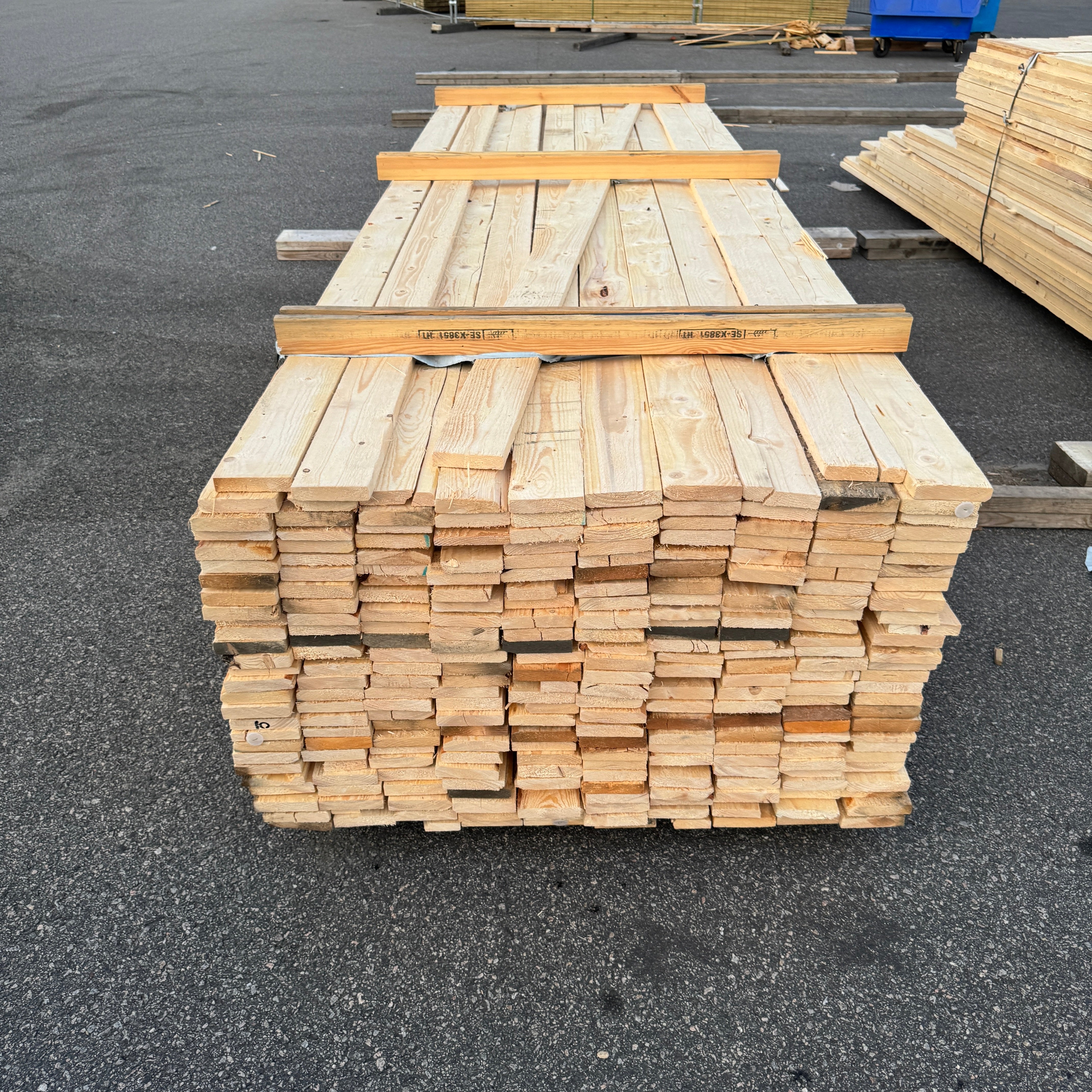 Paket Brädor 22x100mm Råsågad – 265 st (3,6–5,4 m, gran, obehandlad)