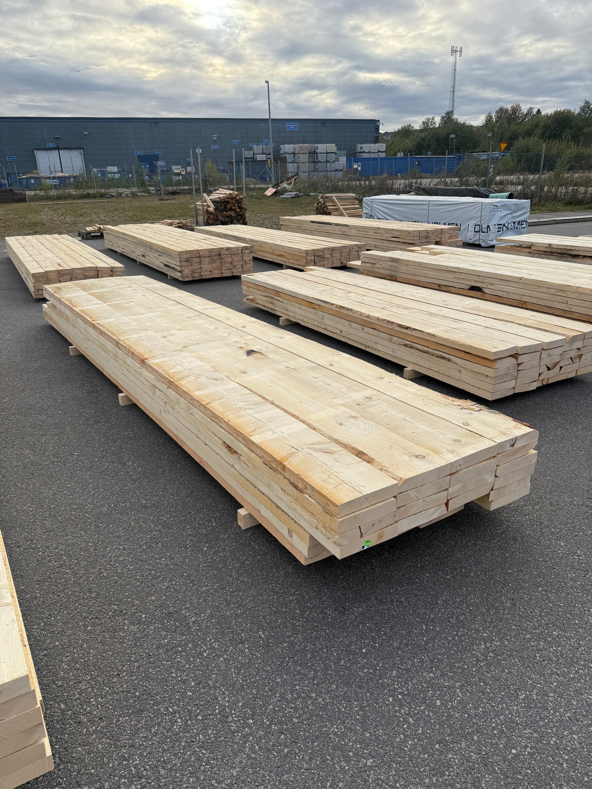 Paket Ohyvlade Reglar 47x250mm (4,20–4,80m) 28st