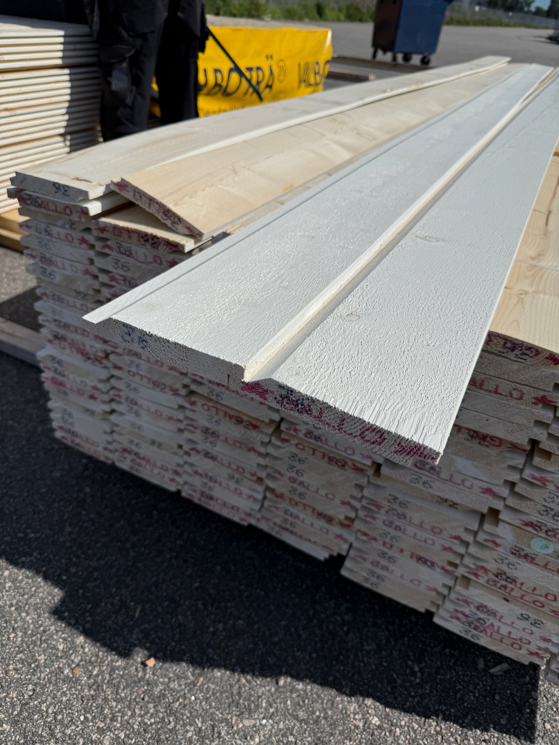 Paket Ytterpanel Enkelfas Halvspont 22x145mm, 149st 3.60m Mellanstruken