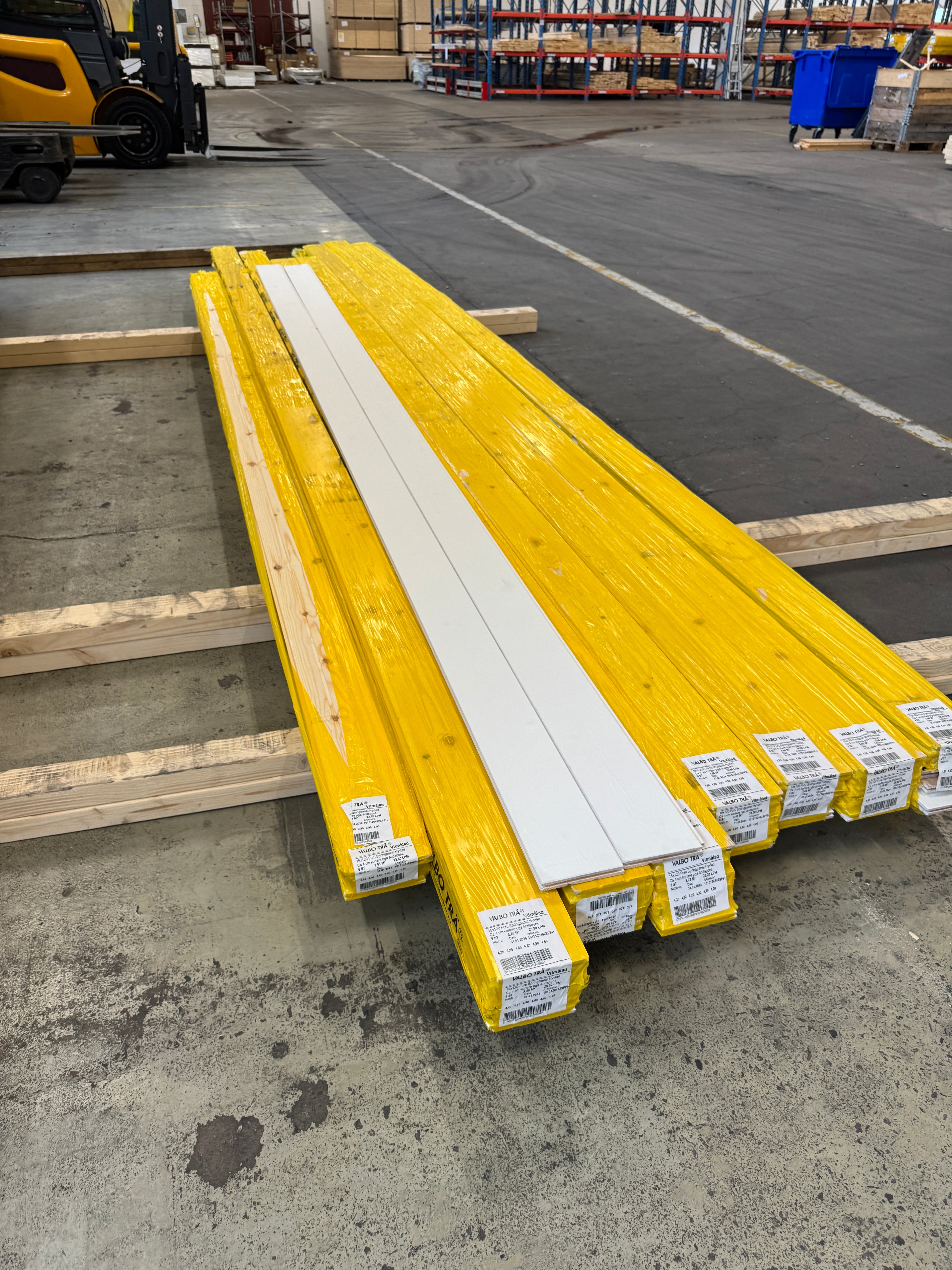 Paket Innerpanel 15x120mm – 8 pkt (3,90–4,76 m, furu, vitmålad)