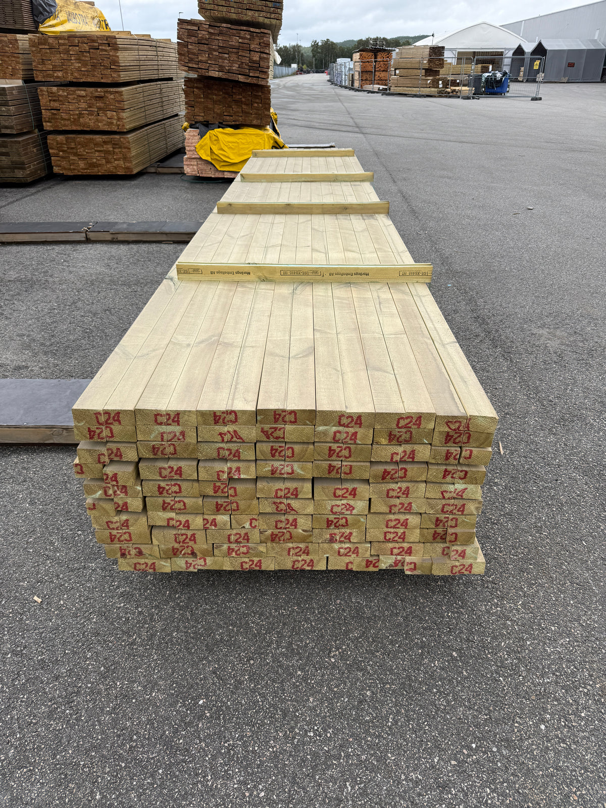Paket Tryckimpregnerade Reglar 45x70mm, 140st 5,40m