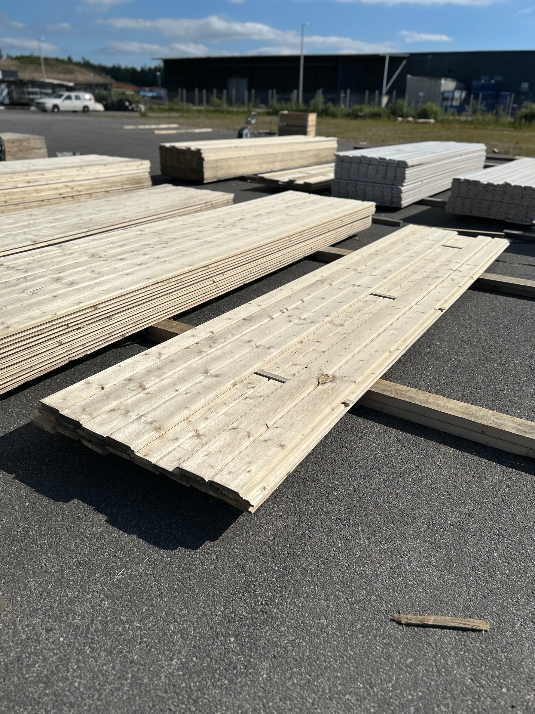 Paket Ytterpanel Dubbelfasspont 22x145mm, 22st 4.80m Obehandlad