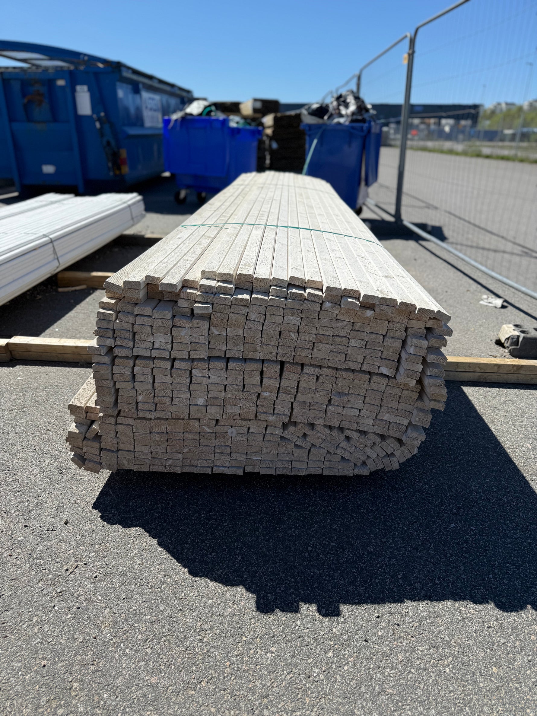 Paket Lockläkt 22x45mm, 489st 4.2m- Grundmålad