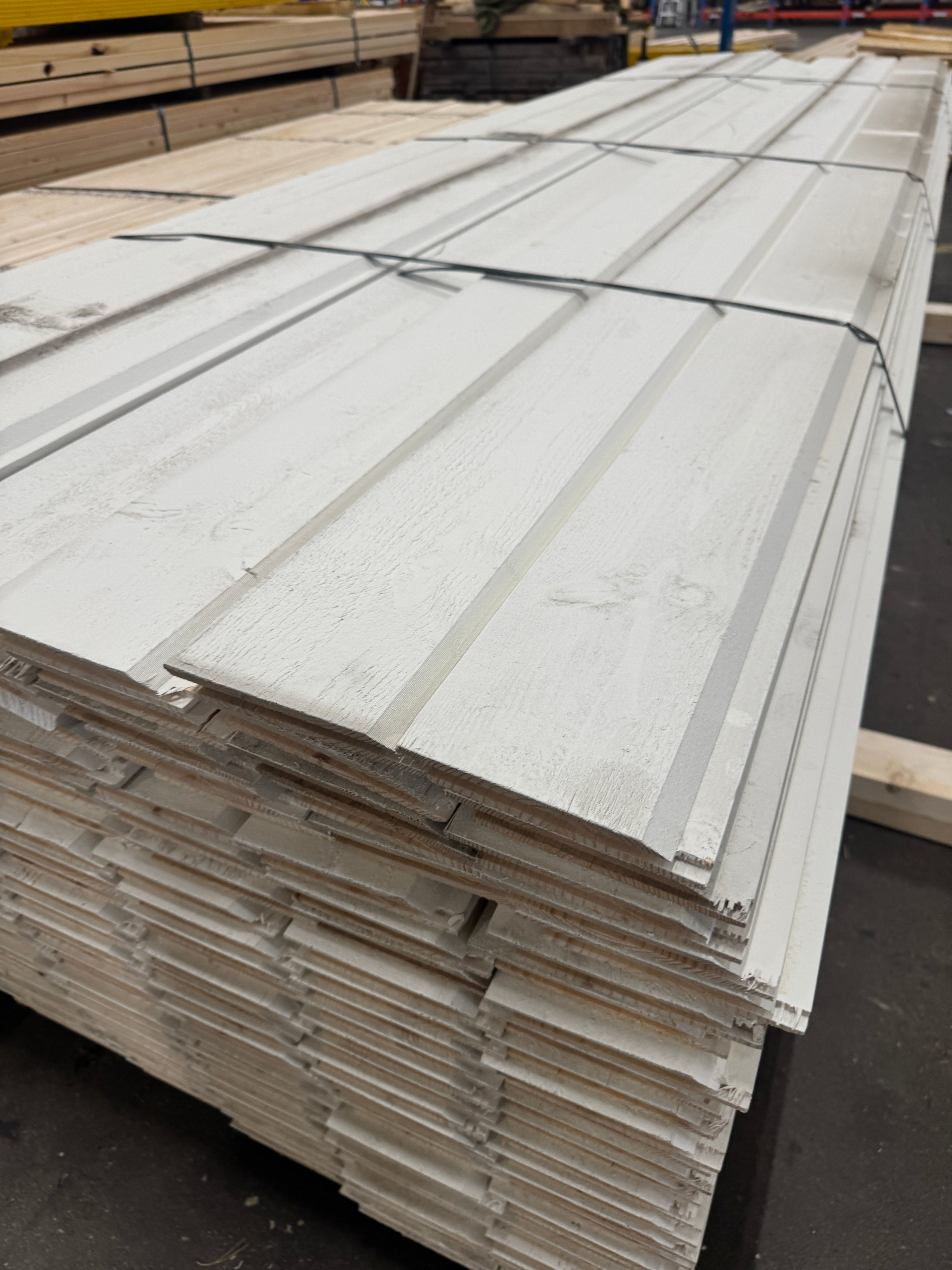 Paket Ytterpanel Enkelfas Halvspont Ändspont 22x145mm – 184 st