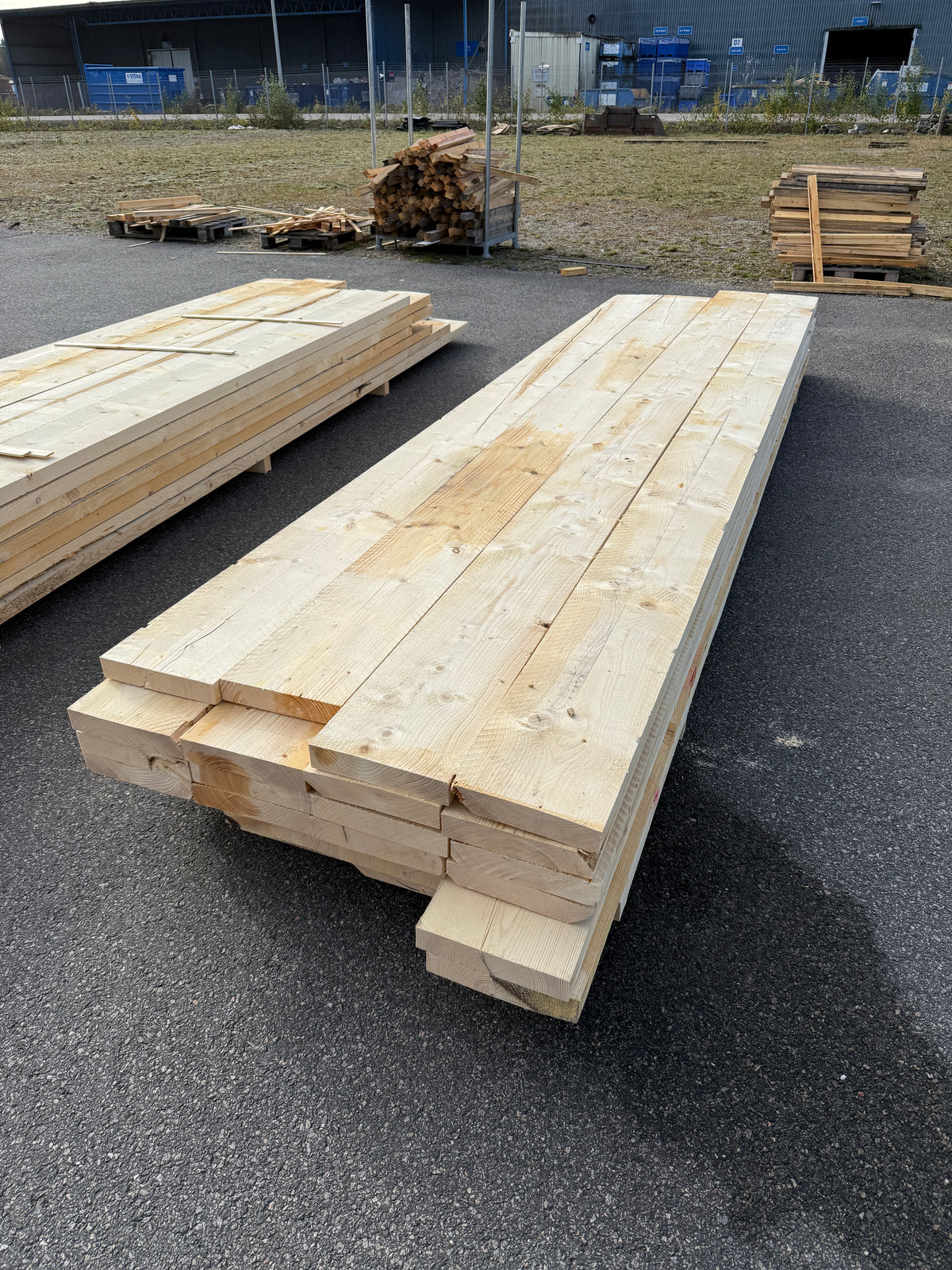 Paket Ohyvlade Reglar 47x250mm (3,90–4,20m) 28st- Fuktskadat