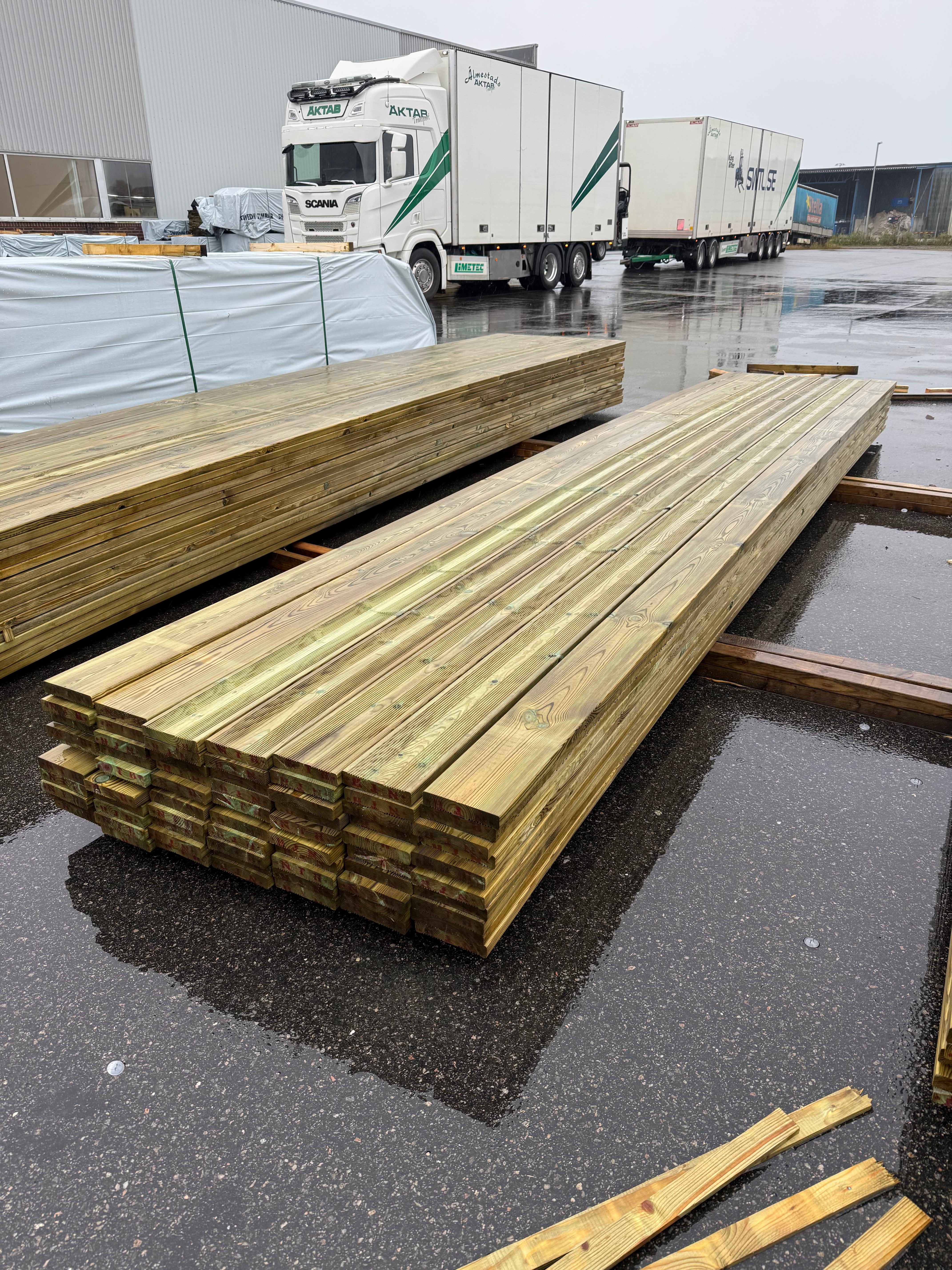Paket Tryckimpregnerad Rillad Trall 27x145mm 5.40m- 70st (B-Sortering)