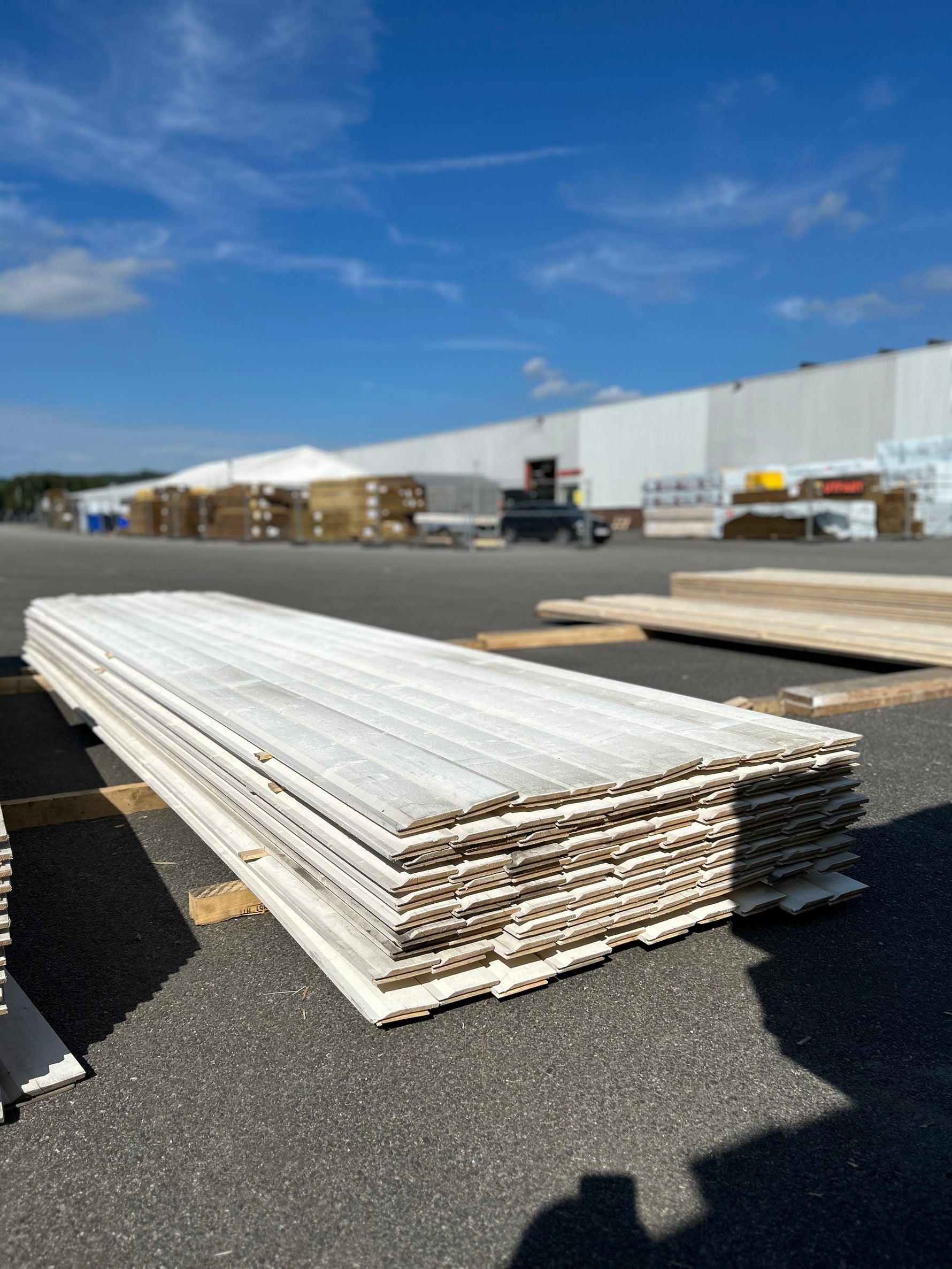 Parti Enkelfas Fals Ändspont 22x120mm, 260st 4.80m- Mellanstruken