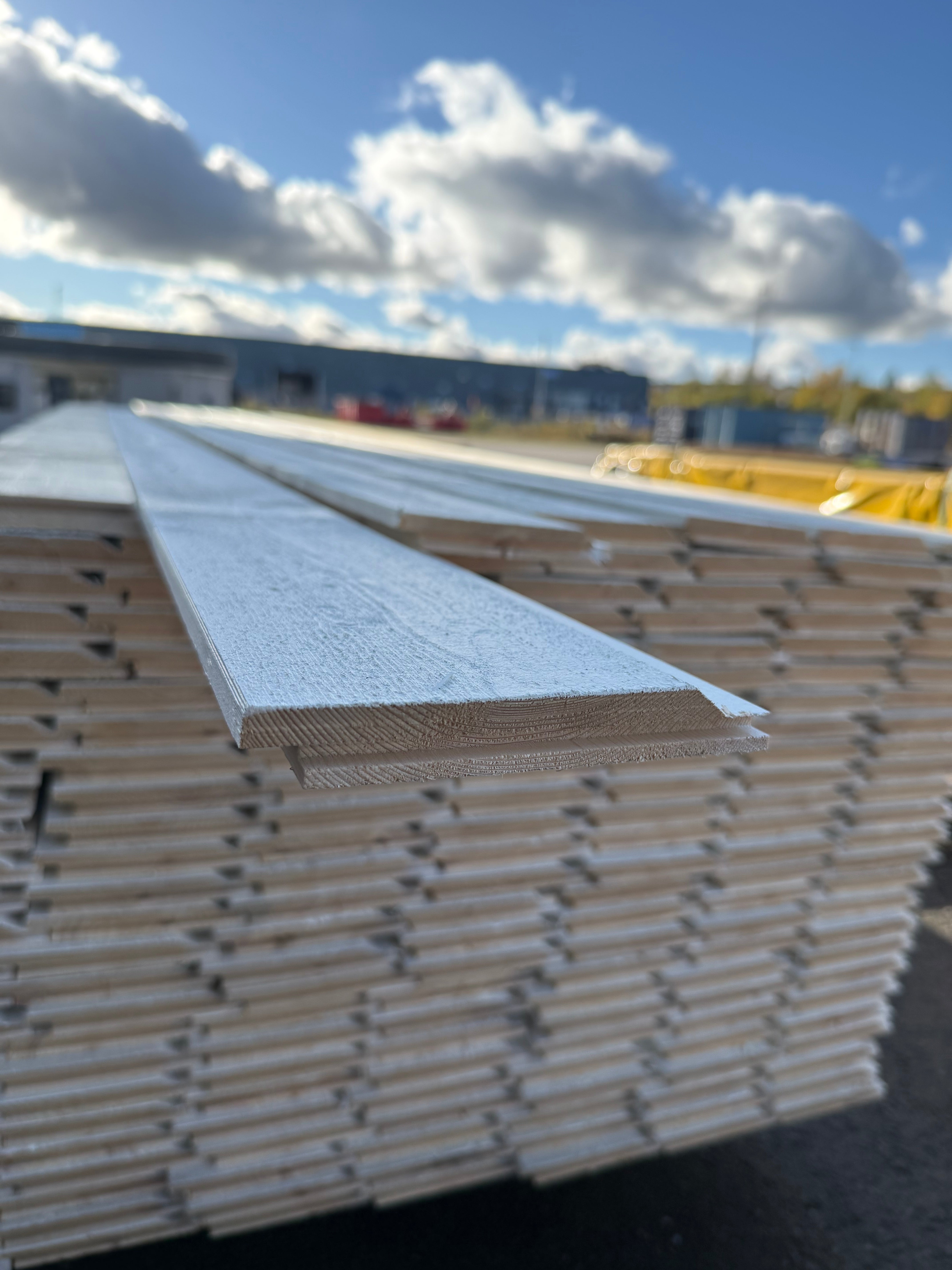 Enkelfas Halvspont Ändspont 22x145mm, 3,60m (Mellanstruken vit)