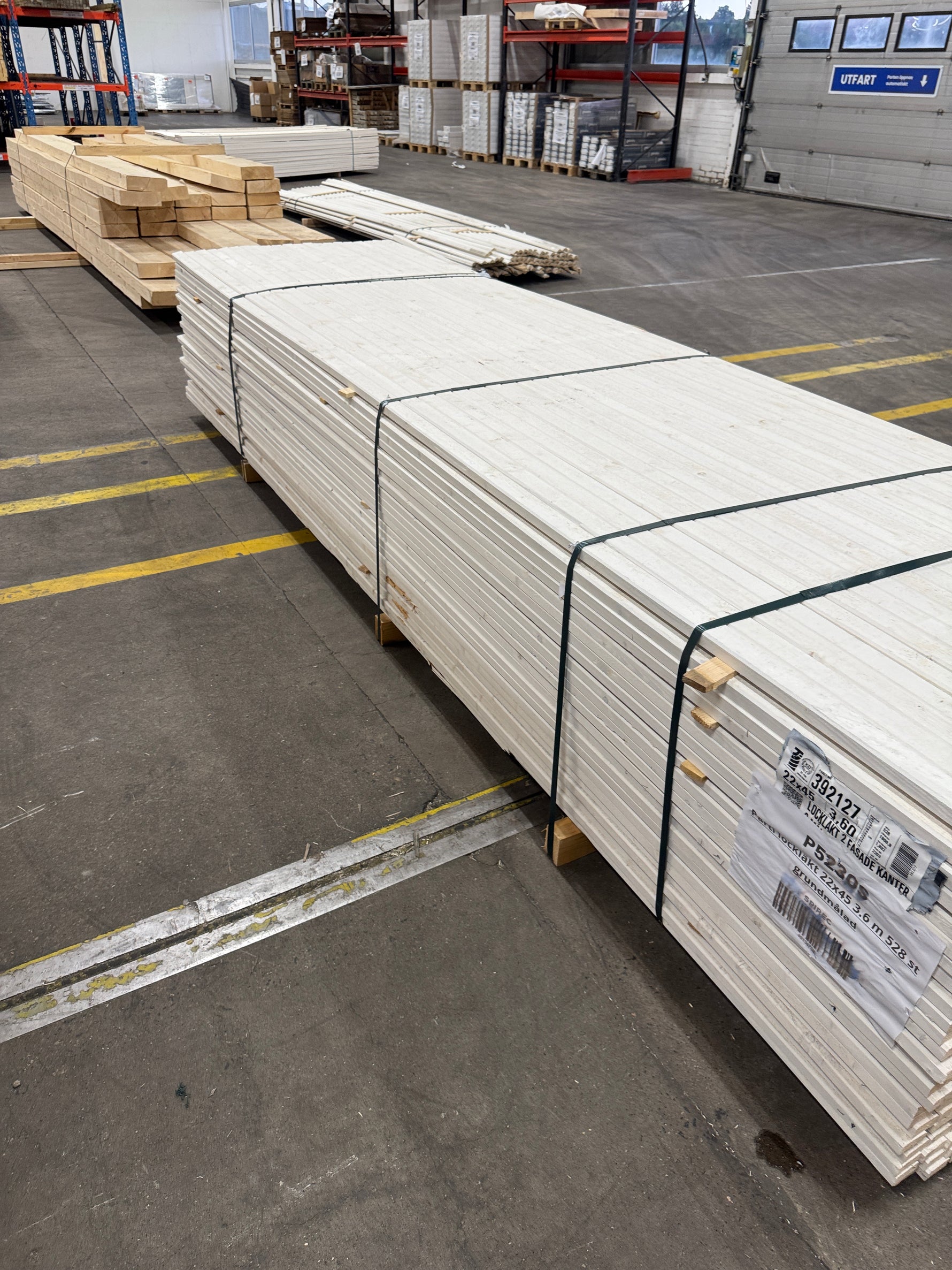 Parti Lockläkt 22x45mm, 528st 3.6m- Grundmålade