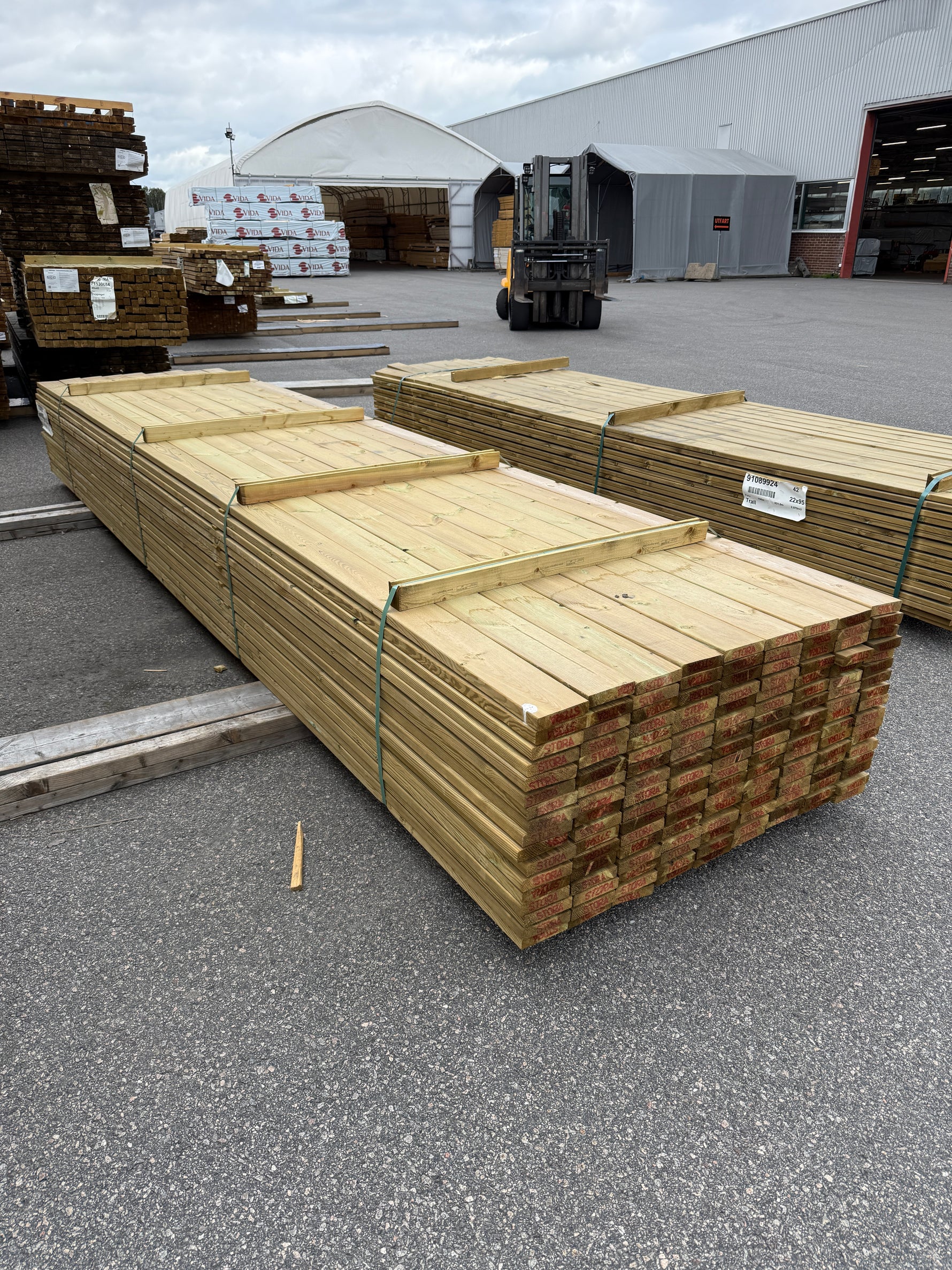 Paket Tryckimpregnerad Trall 28×120mm, 153st 4,80m (G4-2)