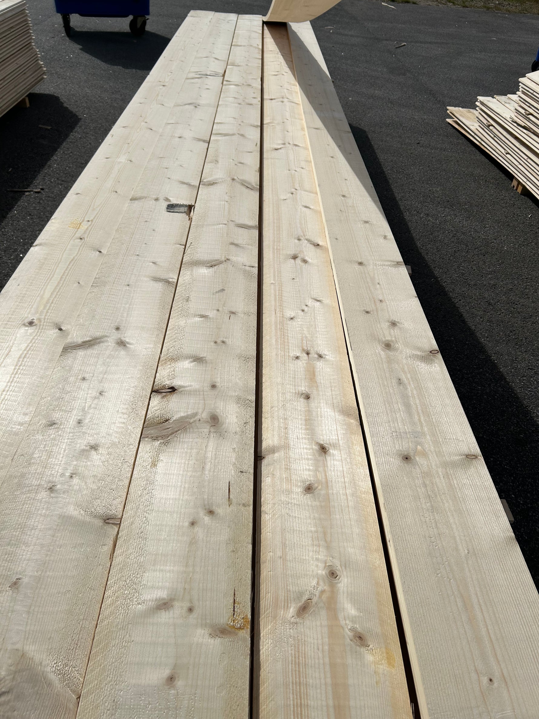 Paket Finsågade Brädor 22x195 mm – 5,40 m 125st Obehandlad