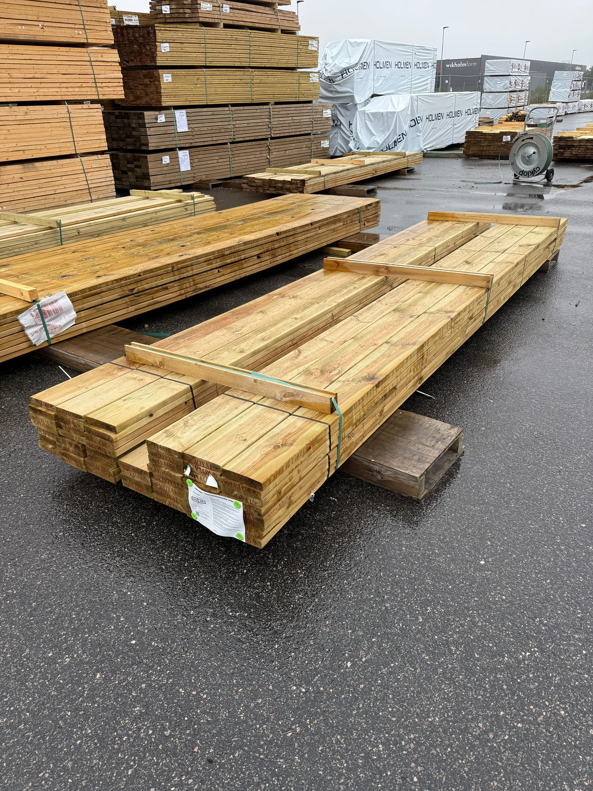 Paket Tryckimpregnerad Rillad Trall 28x145mm – 52st, 4,20m