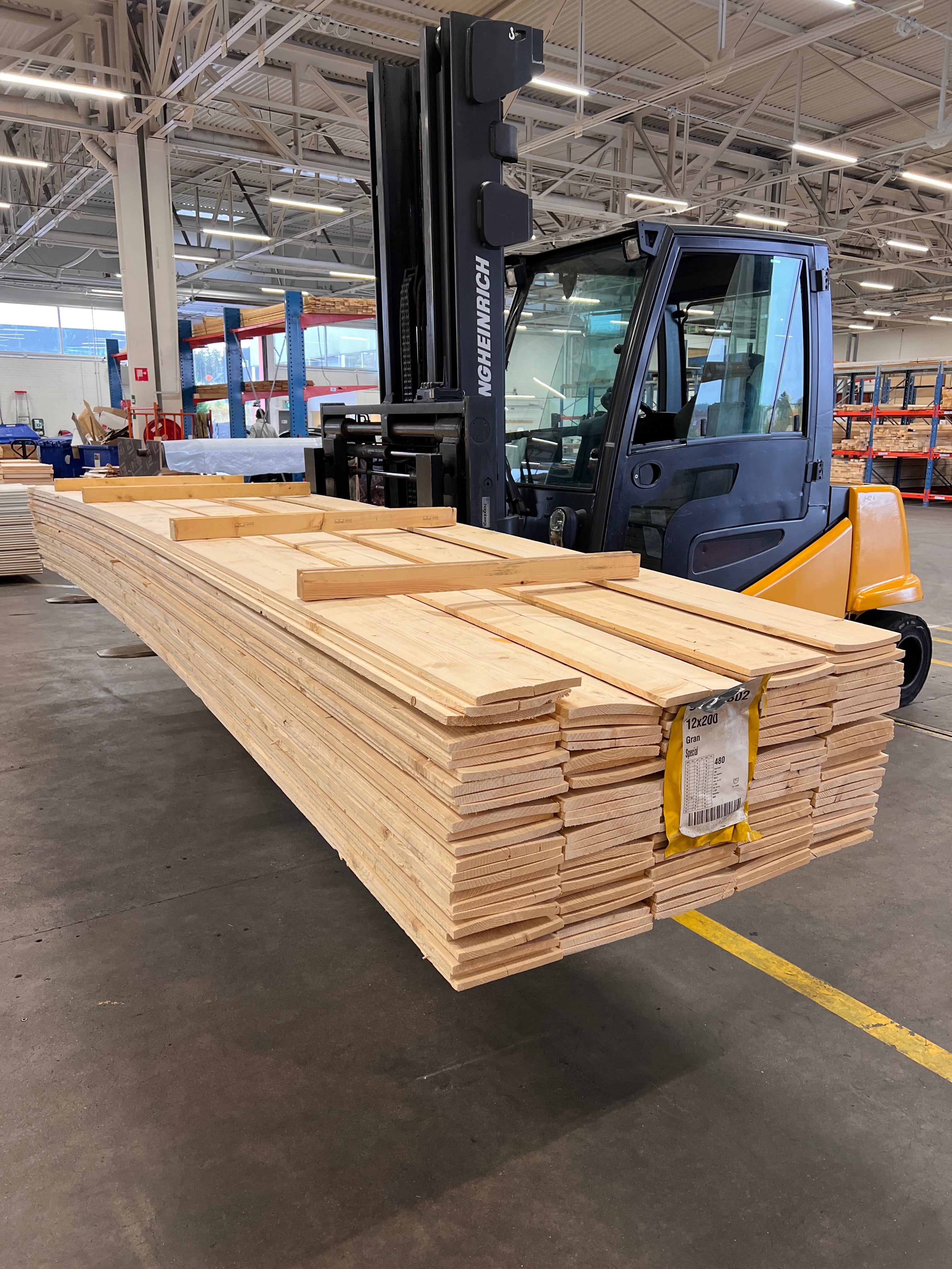 Paket Finsågad Panel 12x200mm 4,80m 122st