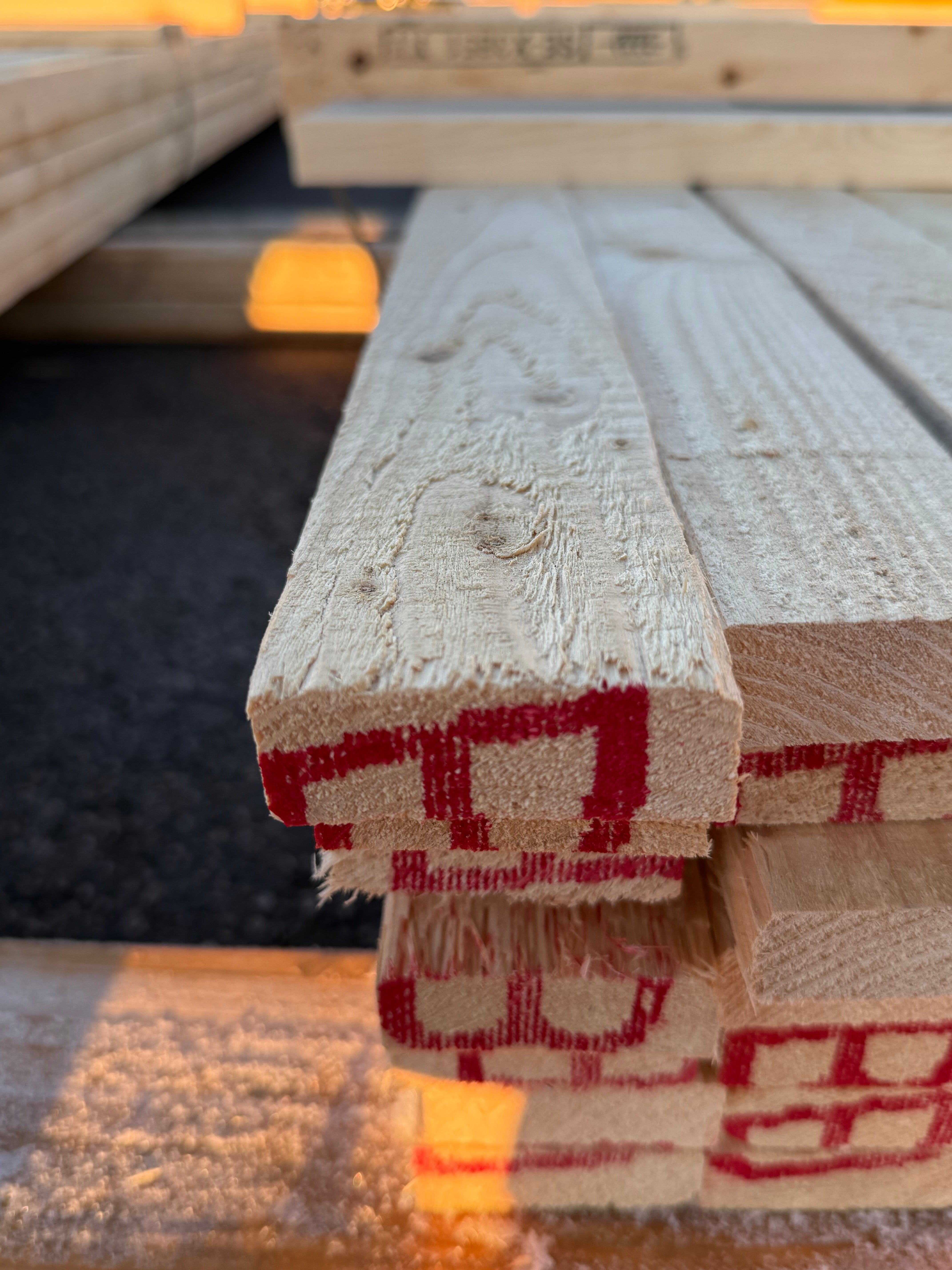 Paket Brädor 19x63mm – 96 st (4,20 m, gran, ohyvlad/råsågad)