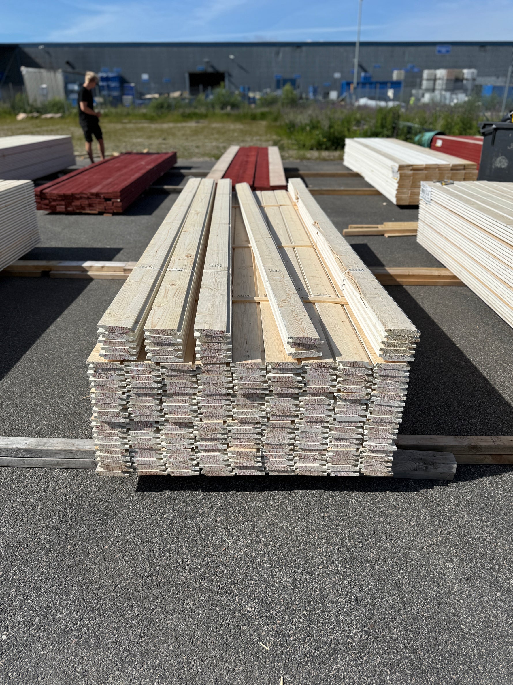 Paket Ytterpanel Enkelfas Halvspont 22x120mm, 203st 3.60m Grundmålad