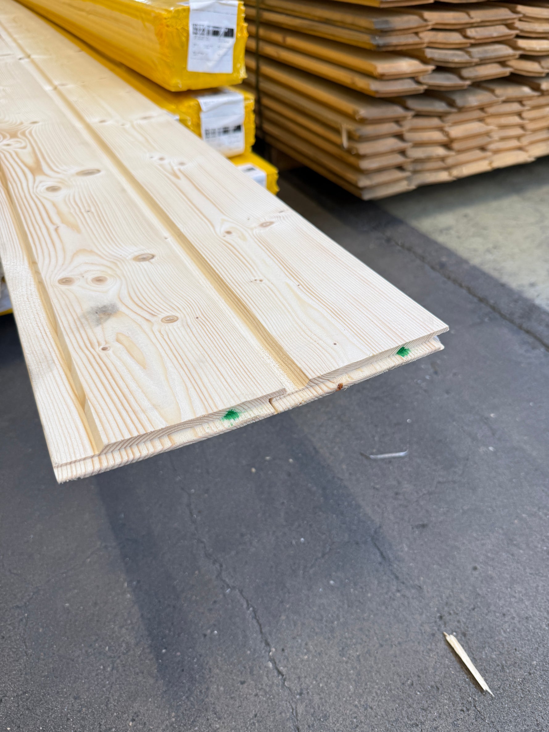 Parti Spårpanel 13x120mm Gran, 76,56kvm 3,60–4,80m (Sekunda)