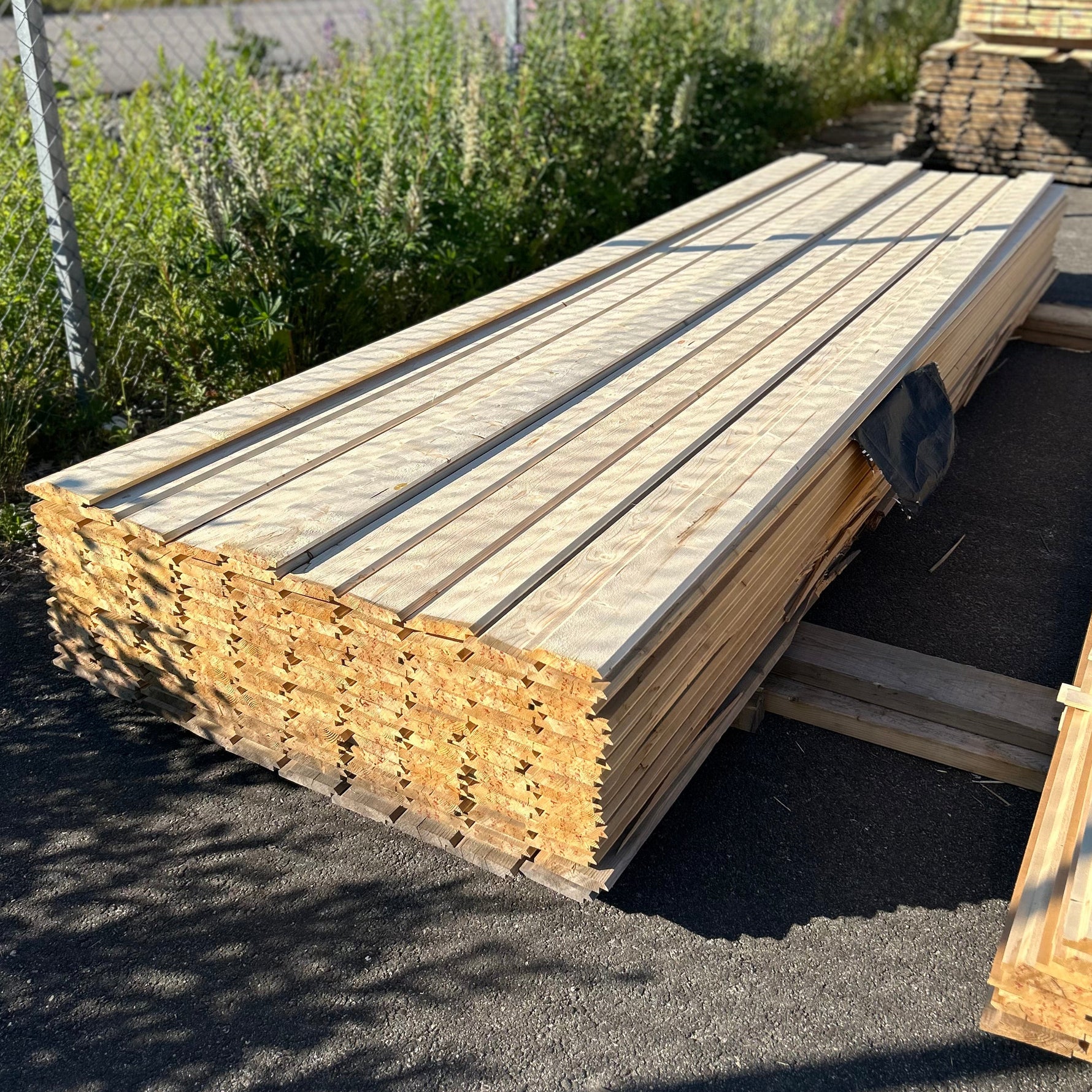 Paket Ytterpanel Dubbelfas Fals 22x120mm 3.60m 153st obh Väderbitet