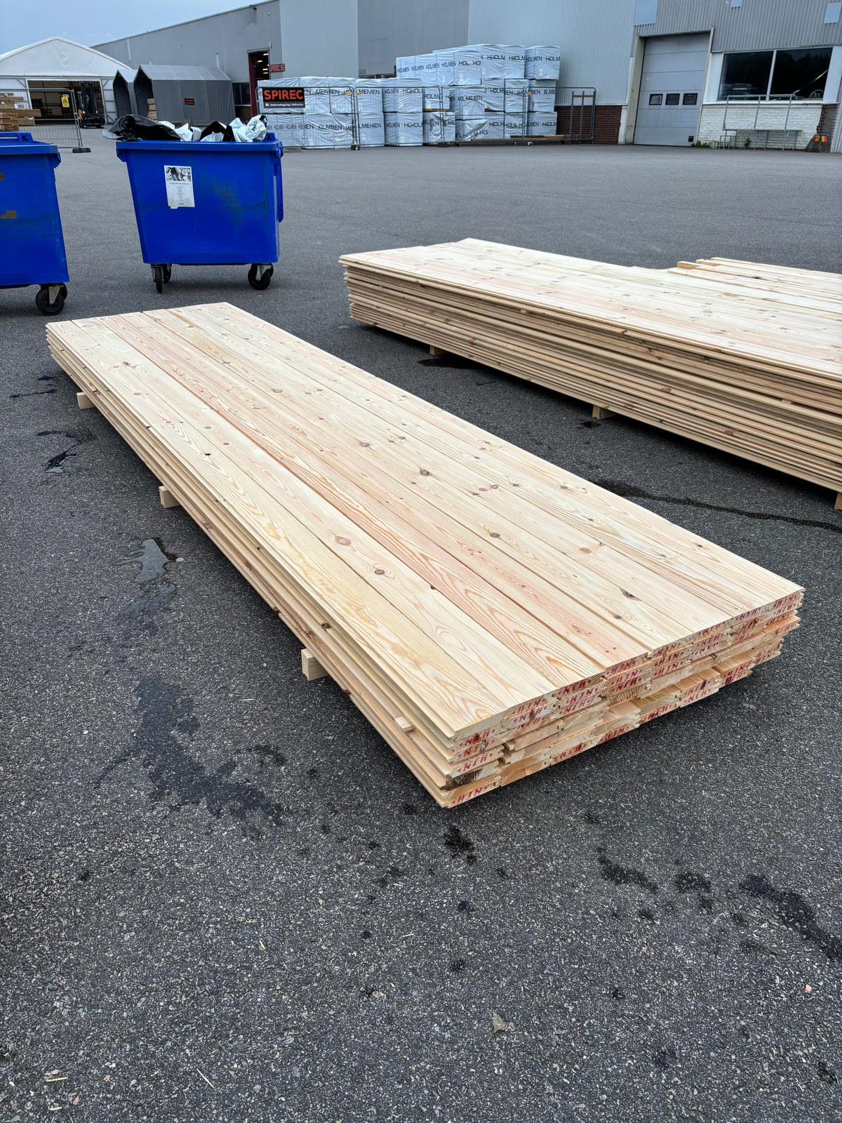 Paket Spontade Furu Brädor 27x145mm 4,20m – 56st (Andra Sortering)