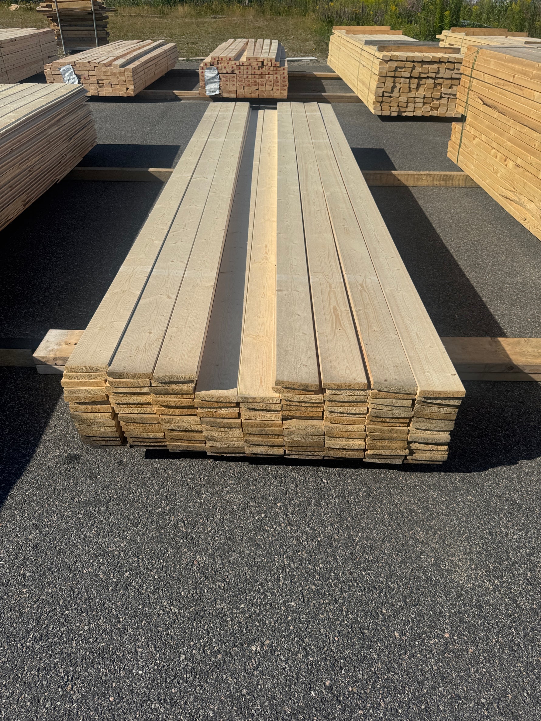 Paket Finsågade Brädor 22x120mm 4,20m 114st B-sortering