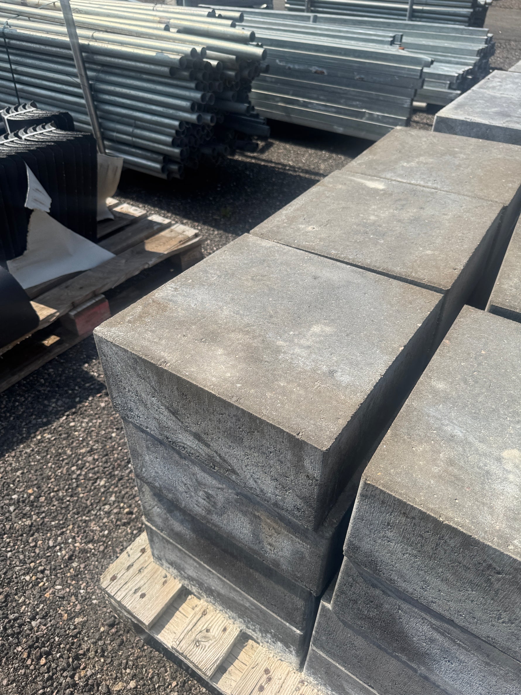 Murblock S:t Eriks Klassik Antracit 350x350x150mm