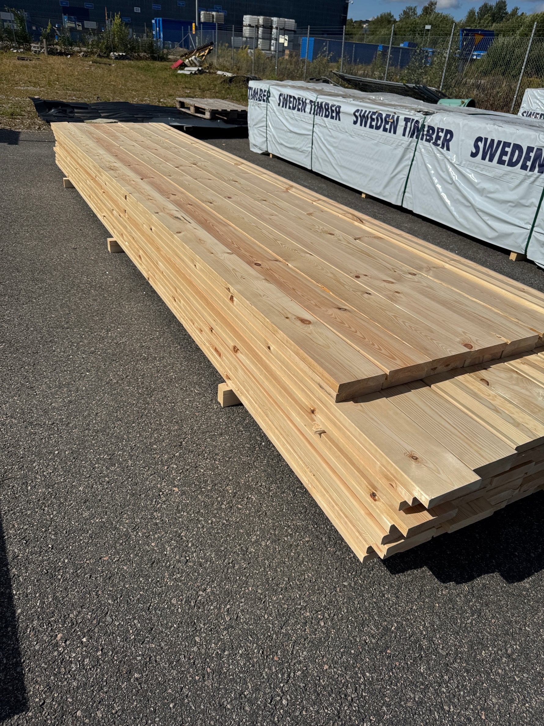 Paket Rillad 28x145 – 84st – 4.50–4.80 m – ANDRASORTERING