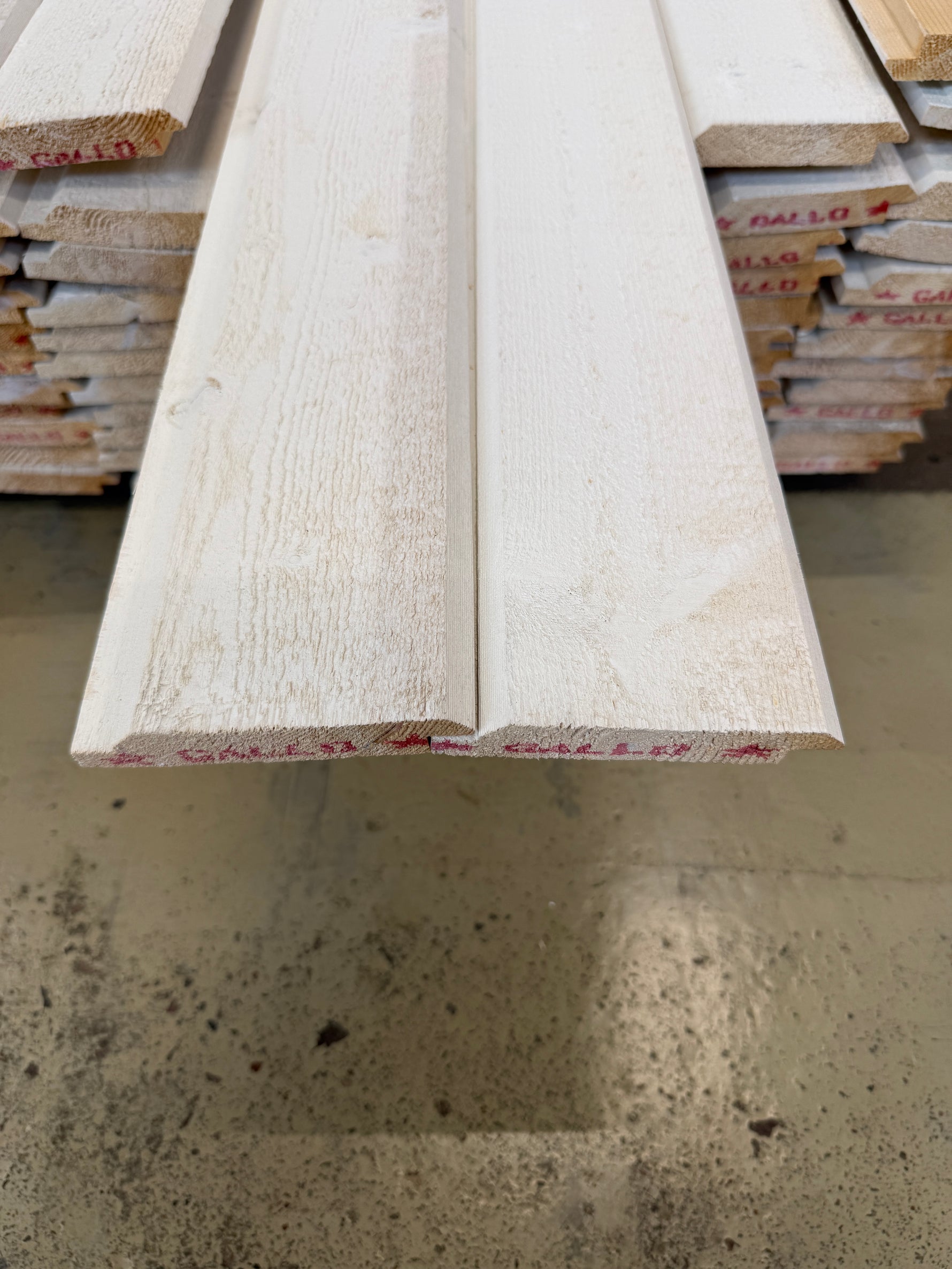 Paket Ytterpanel Dubbelfas Halvspont 22x120mm, 101st 4,50m Grundmålad