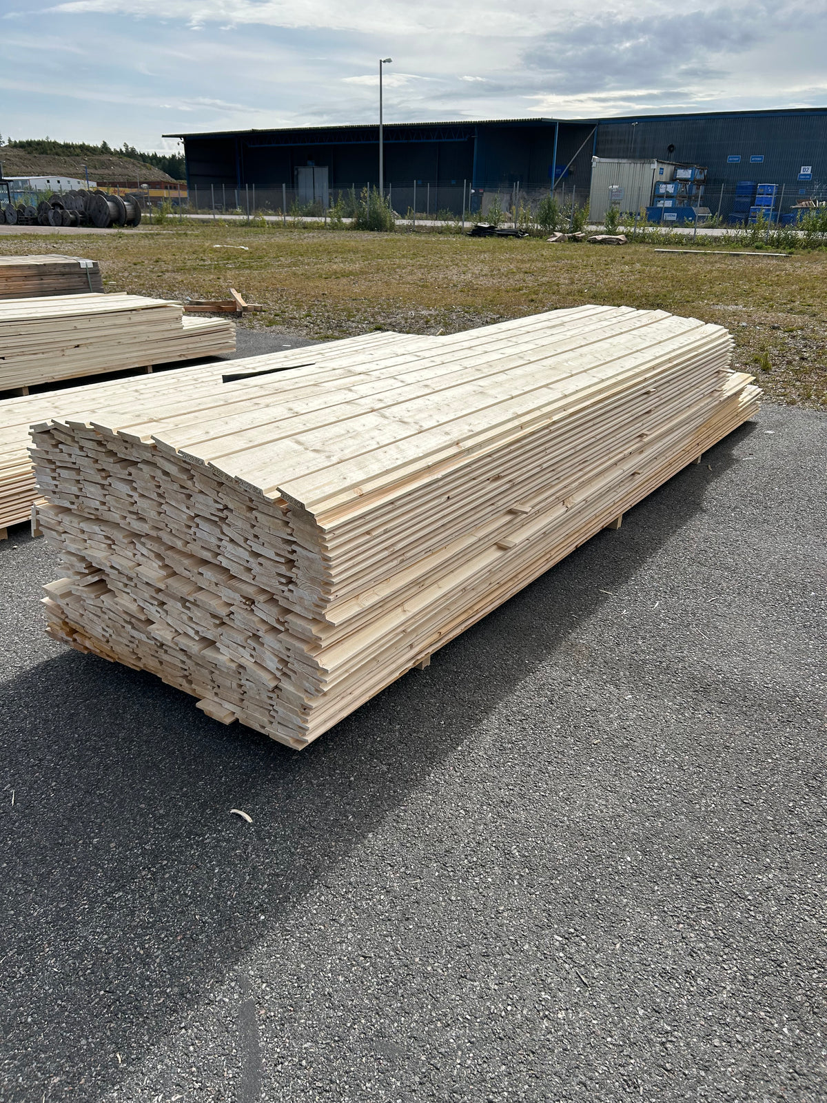 Paket Springpanel 22x120 mm – 3,60–4,80 m (Andra sortering)