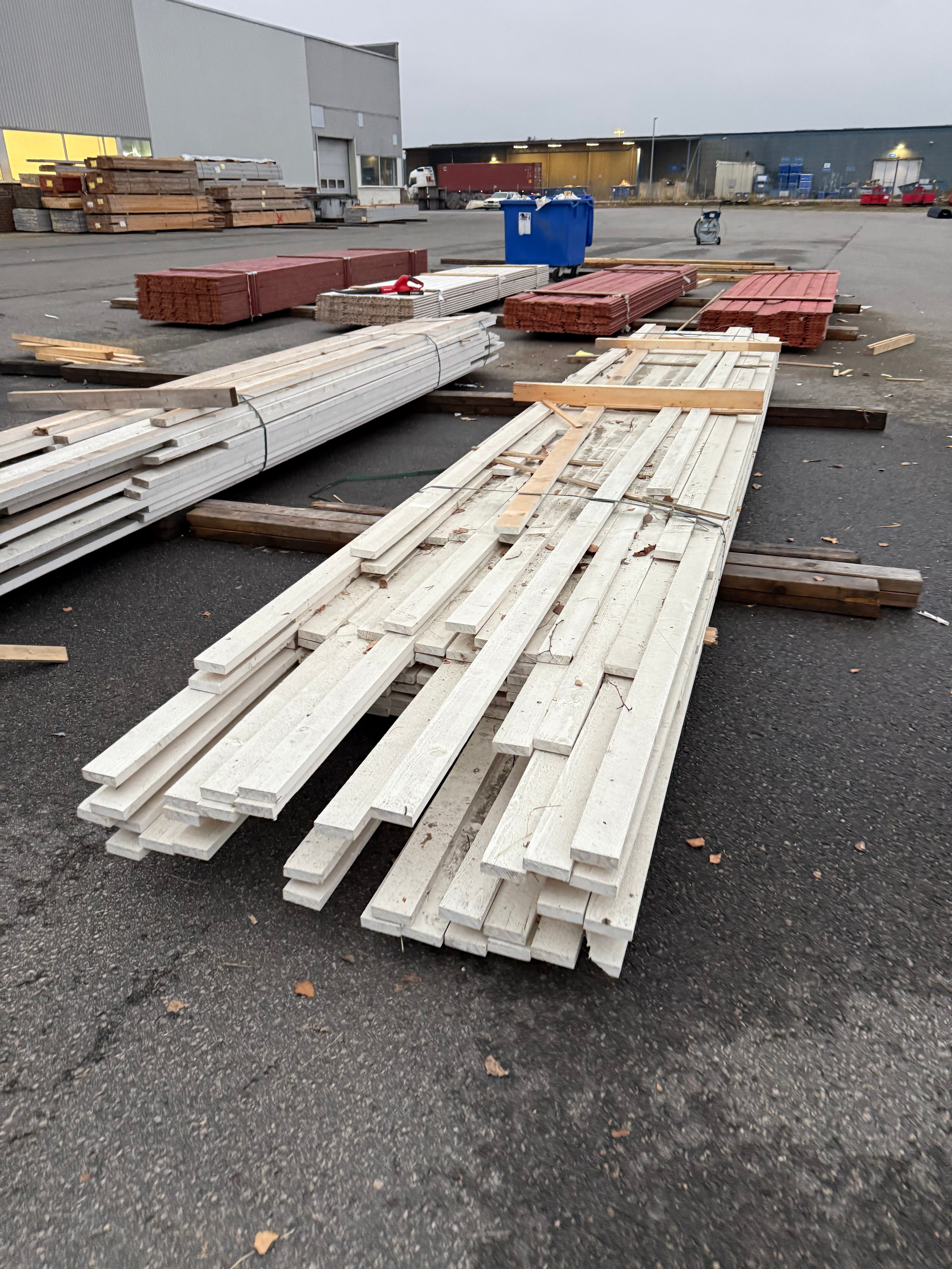 Paket Finsågad Panel 22x70mm – 146 st (3,60–5,40 m, Vit S0502-Y)