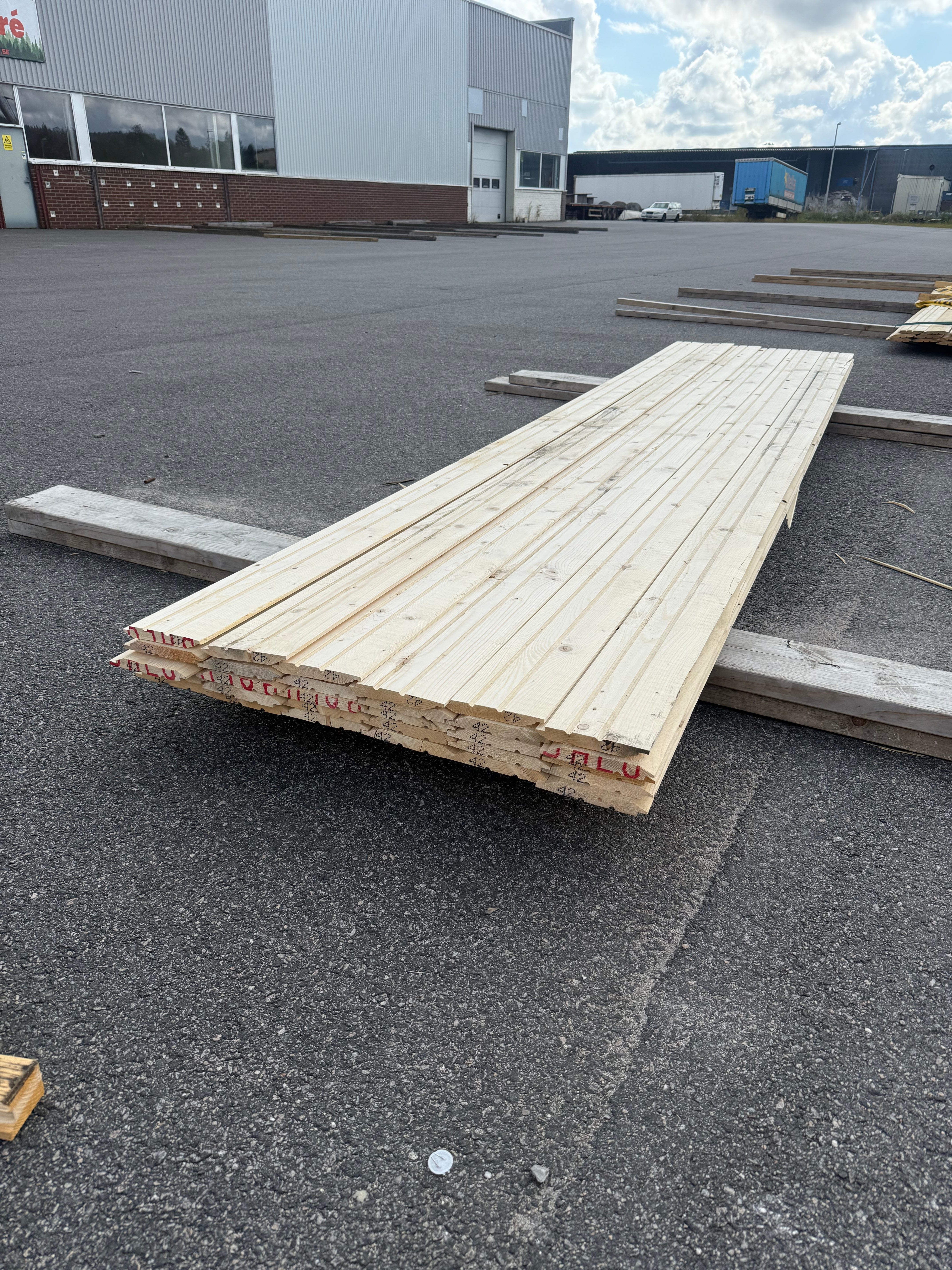 Paket Ytterpanel 22x170 – Gran (30 st, 4,2 m)